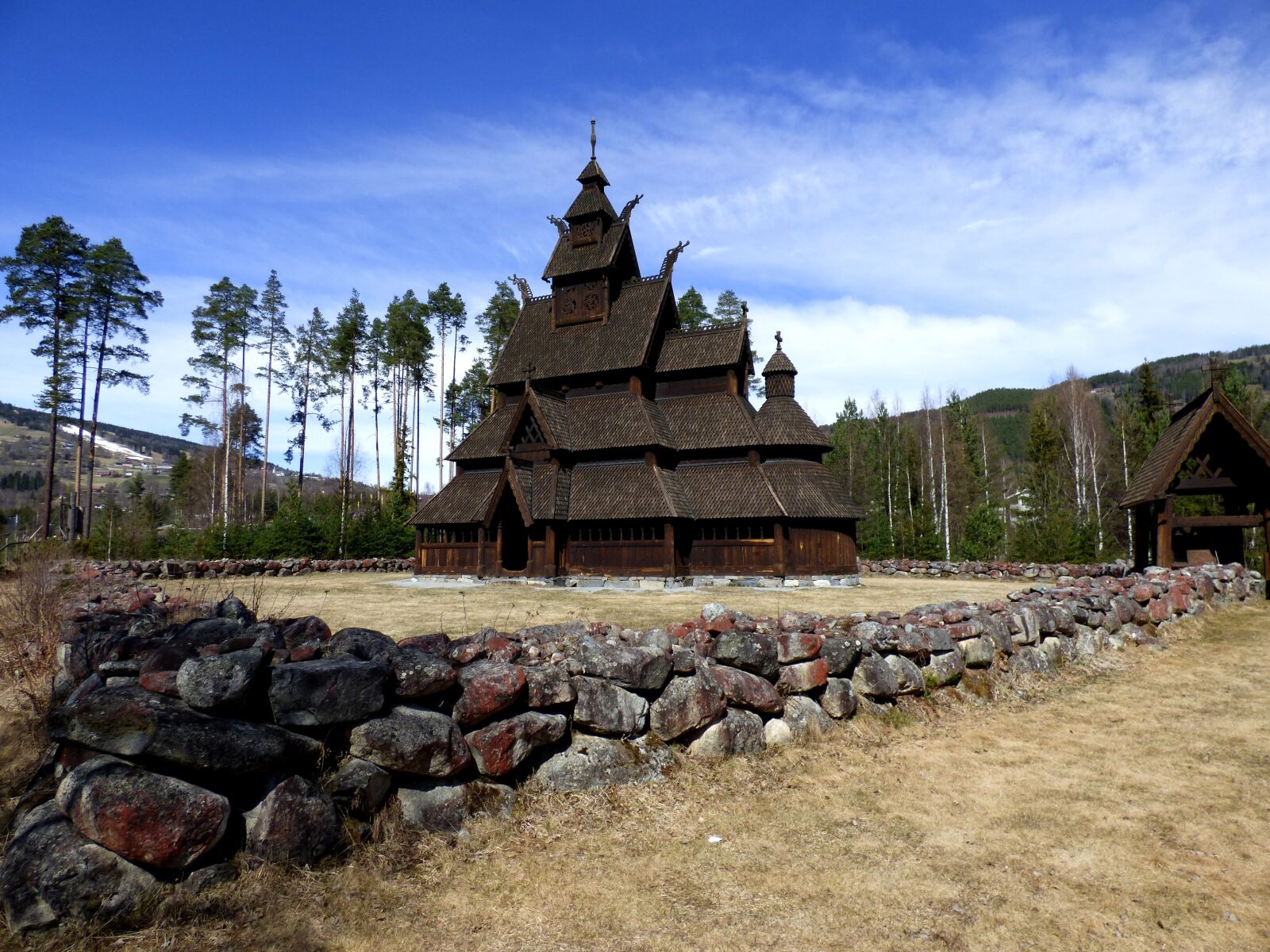 Panasonic DMC-FZ72 sample photo. Church, wooden, viking photography