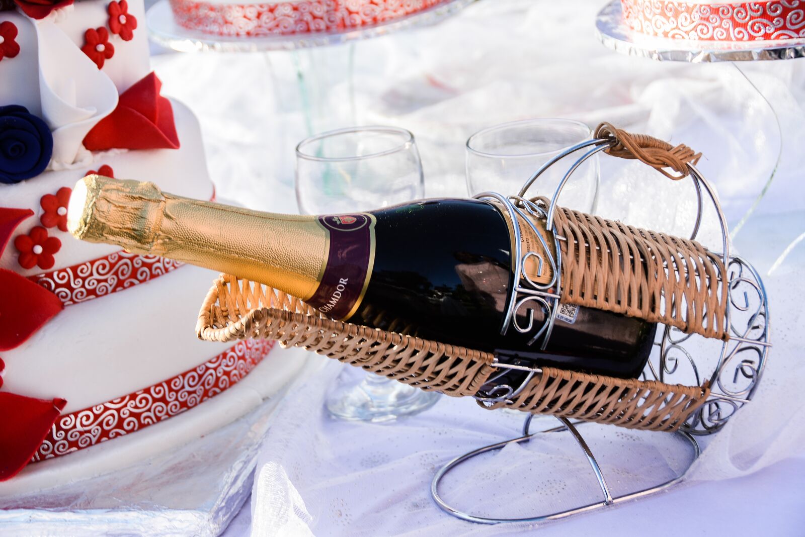 Nikon D7100 sample photo. Wedding champagne, wine, celebration photography