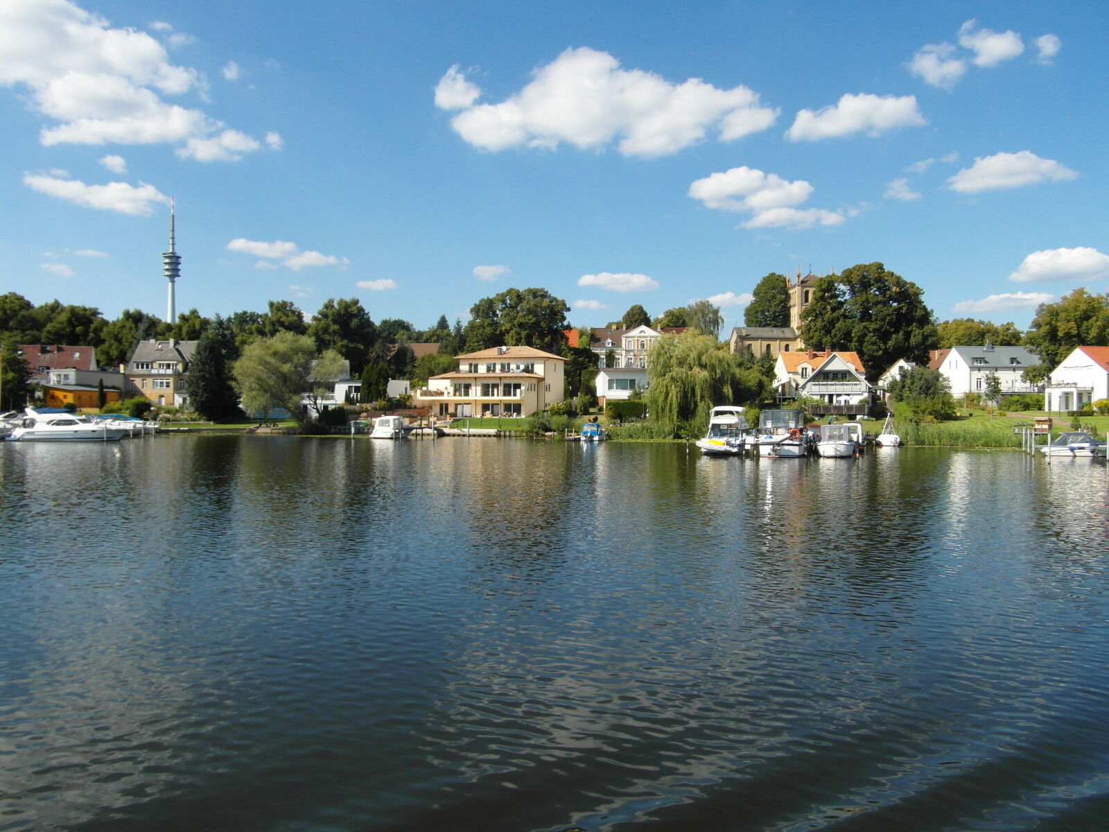 Samsung WB750 sample photo. Berlin, drive, lake, ship photography
