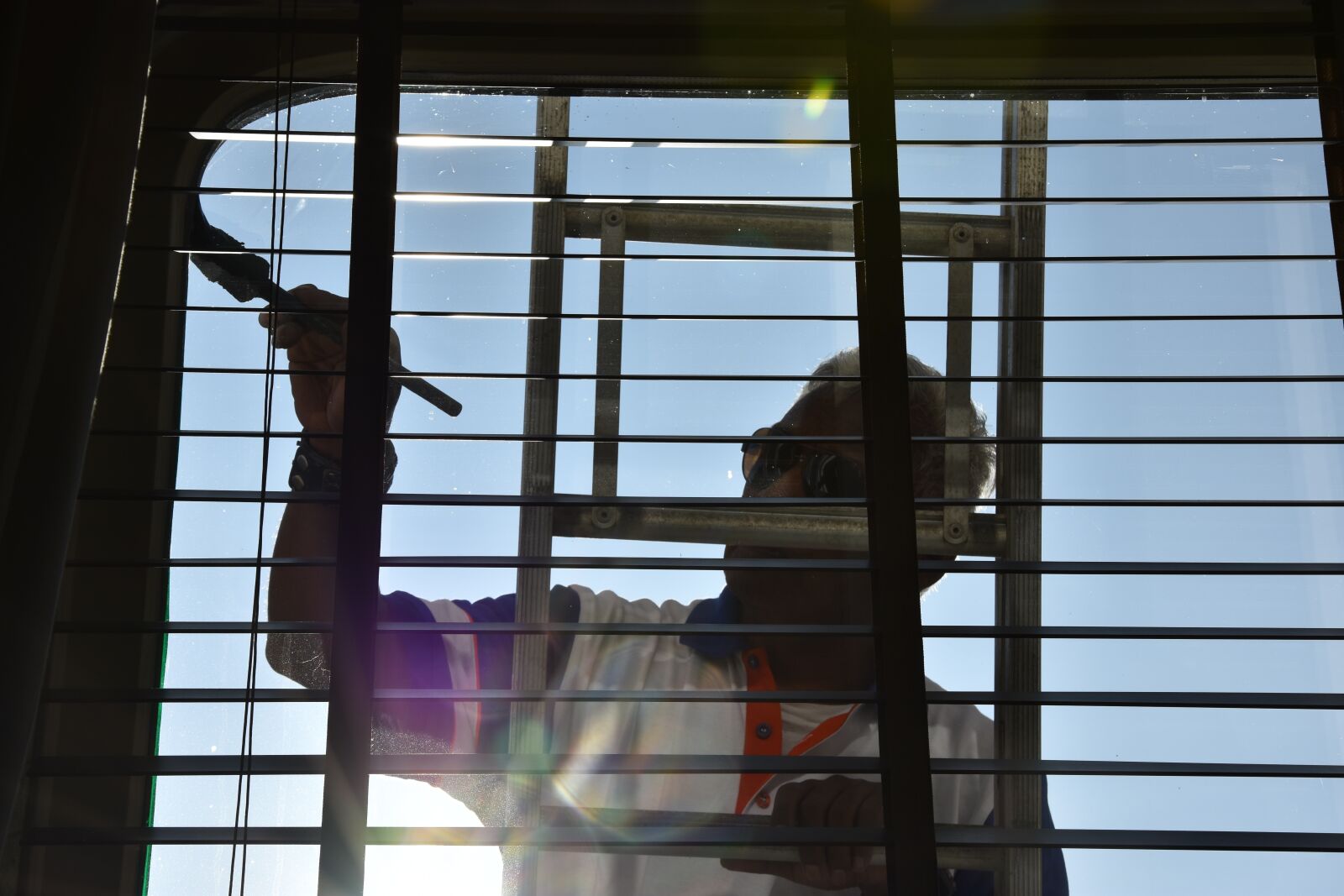 Nikon D3400 sample photo. Painter at work, painter photography