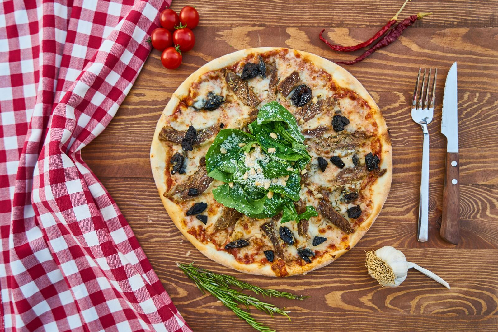 Sony a7R II sample photo. Pizza, food, delicious photography