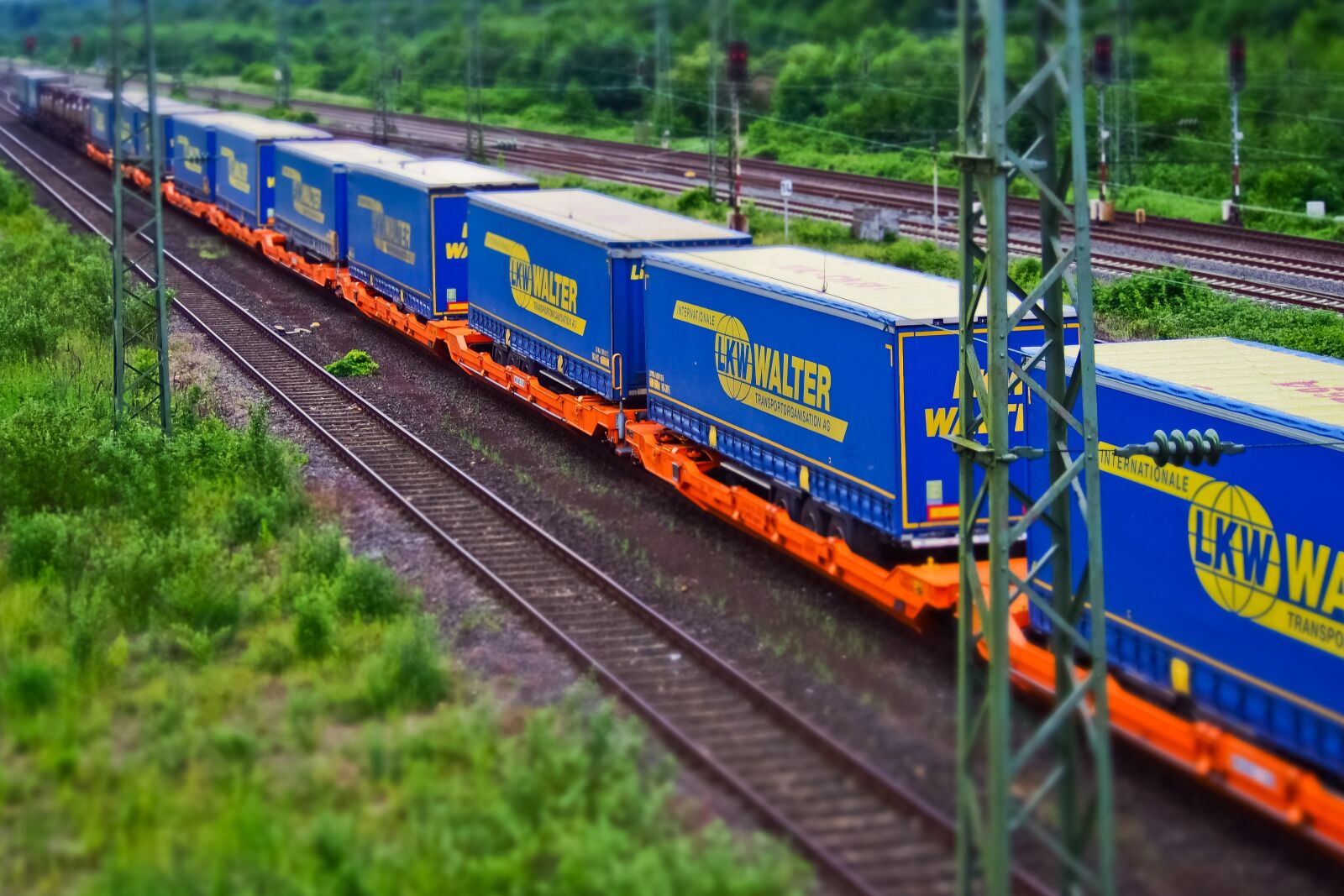 Olympus OM-D E-M10 sample photo. Train, freight train, transport photography