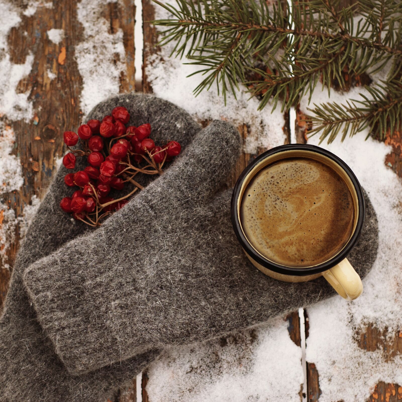 Nikon D3000 sample photo. Coffee, mitten, winter photography