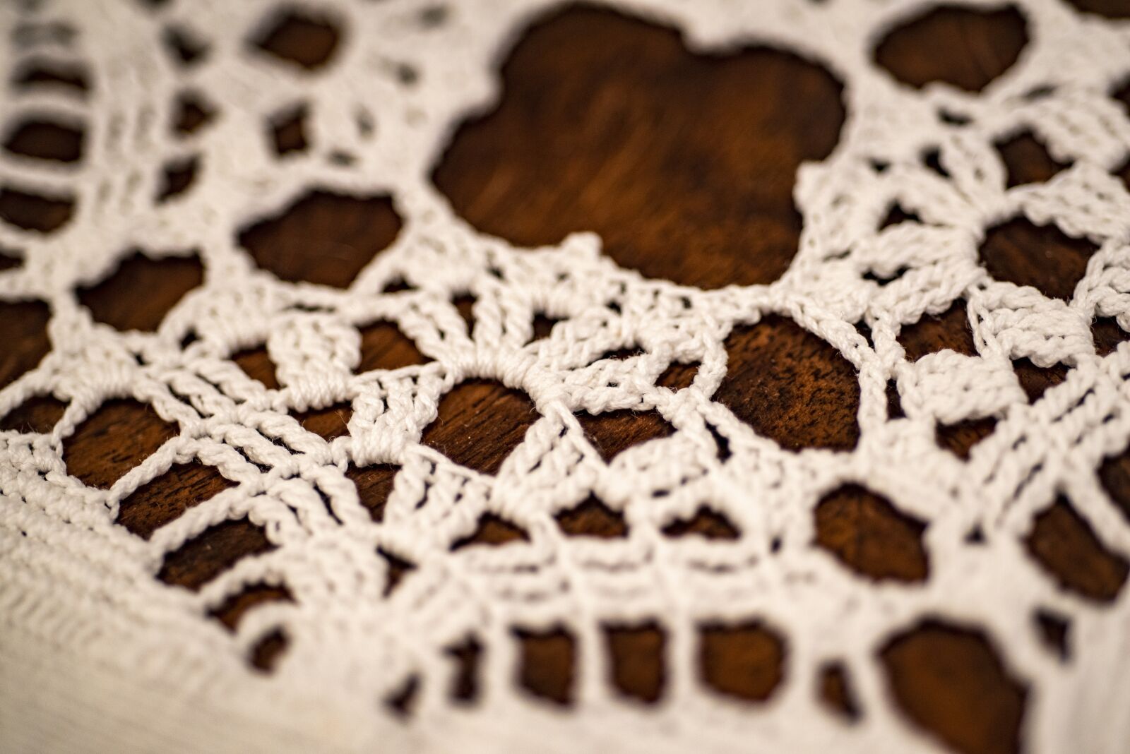 Nikon D750 sample photo. Lace, tablecloth, wood photography