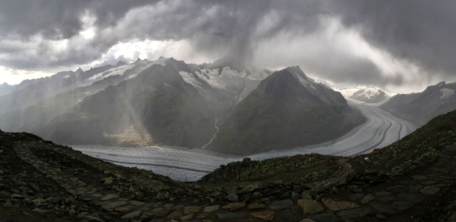 Canon EOS 70D + Canon EF 16-35mm F4L IS USM sample photo. Switzerland, glacier, mountains photography