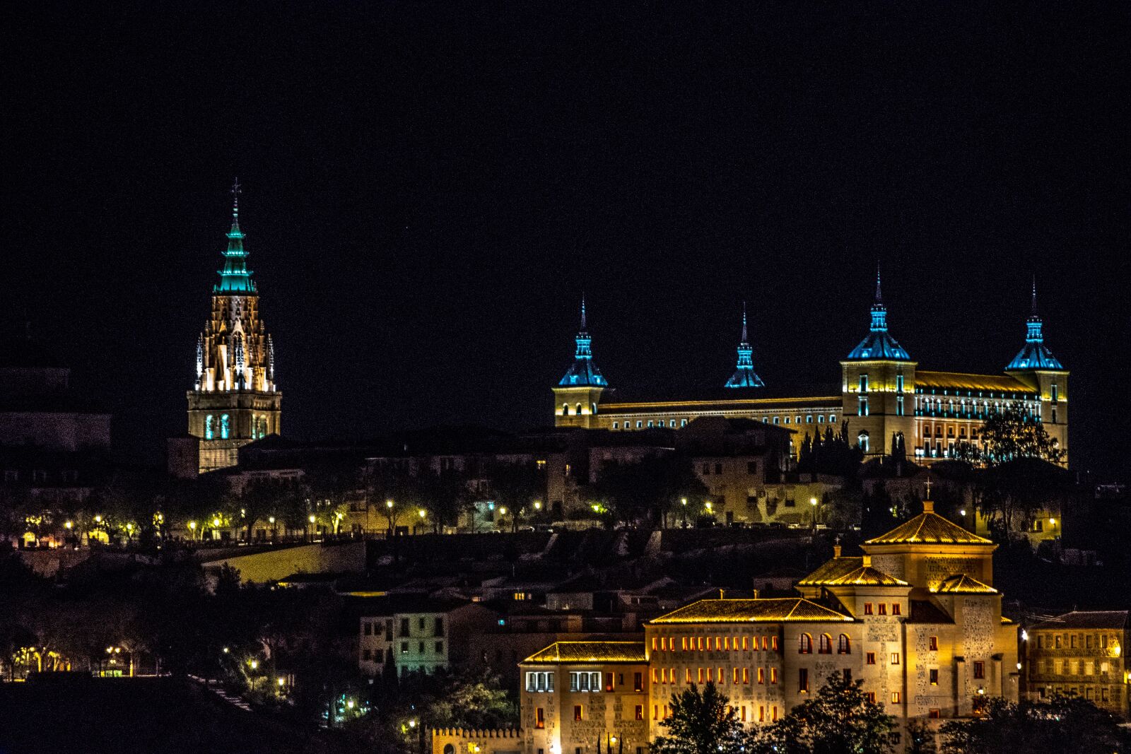 Nikon D3300 sample photo. Toledo, night, landscape photography