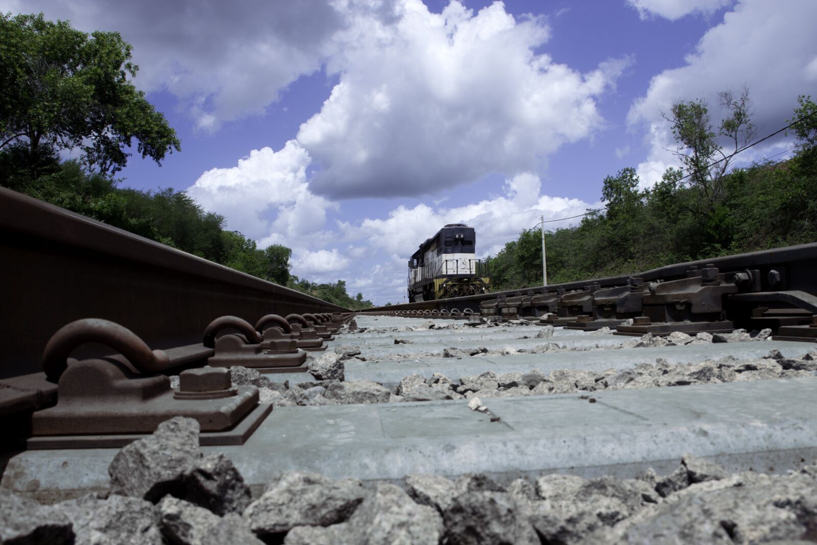 Canon EOS 60D sample photo. Train, railroad, rails photography