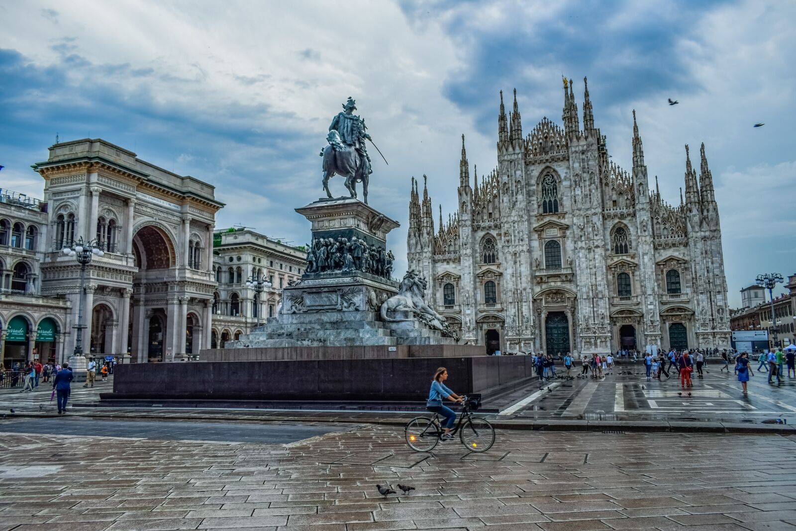 Nikon D3300 sample photo. Italy, milano, duomo square photography