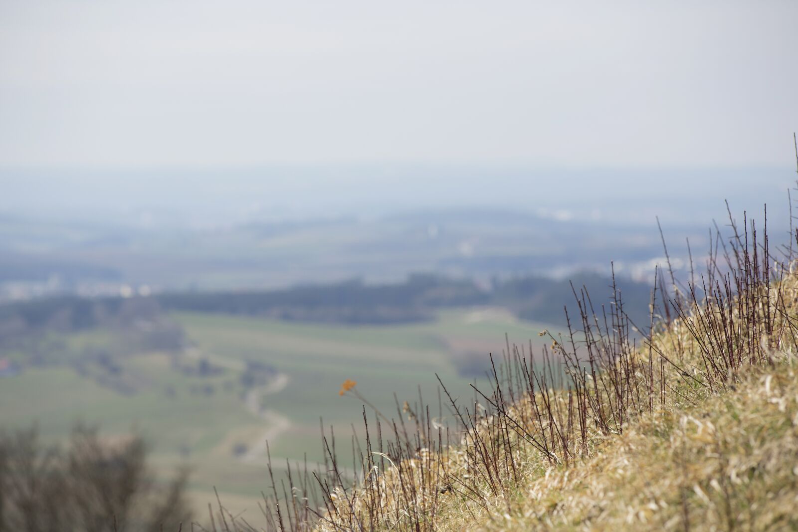 Canon EF 70-300mm F4-5.6 IS USM sample photo. Landscape, nature, mountains photography