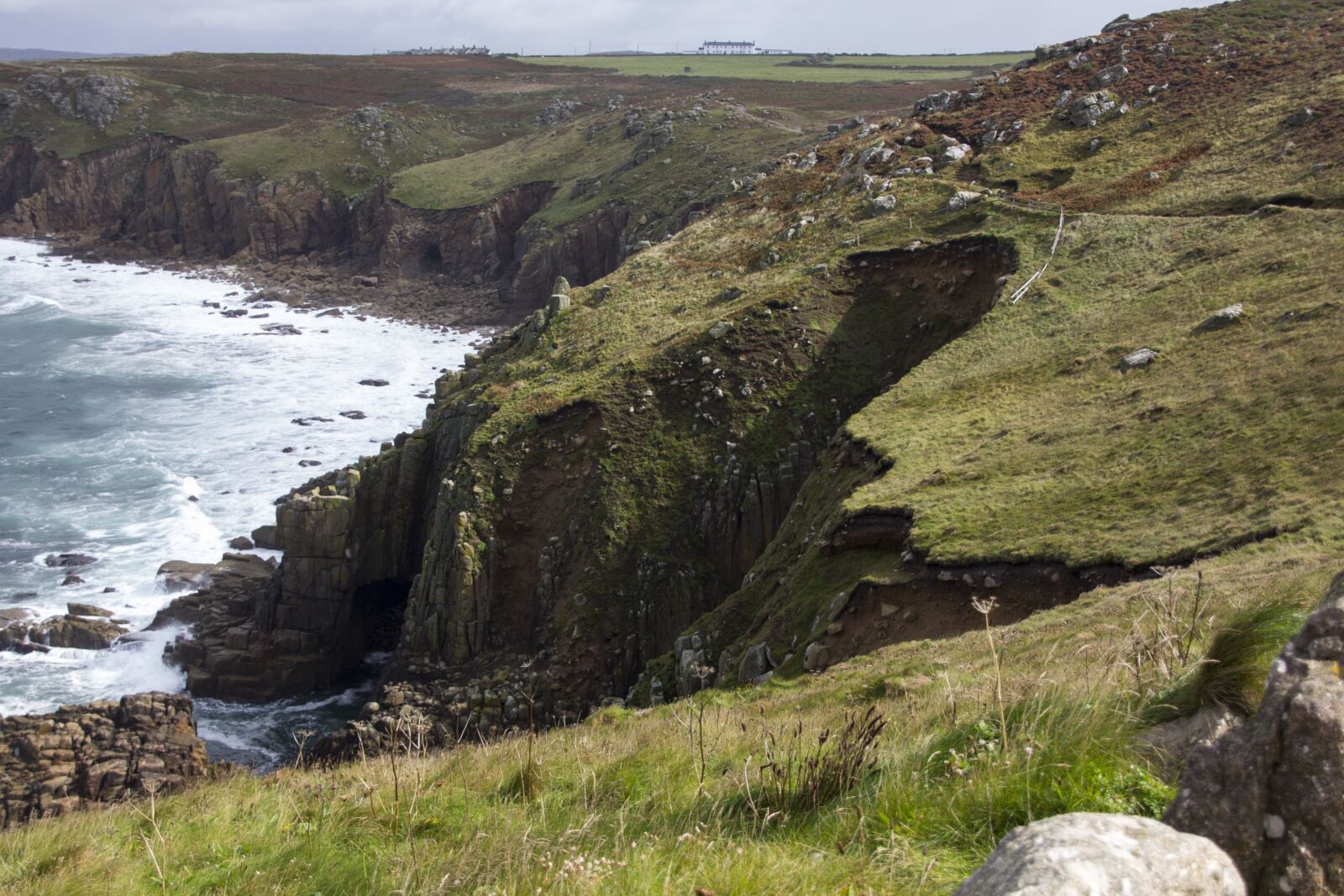 Canon EOS 60D sample photo. England, coast, rocky coast photography