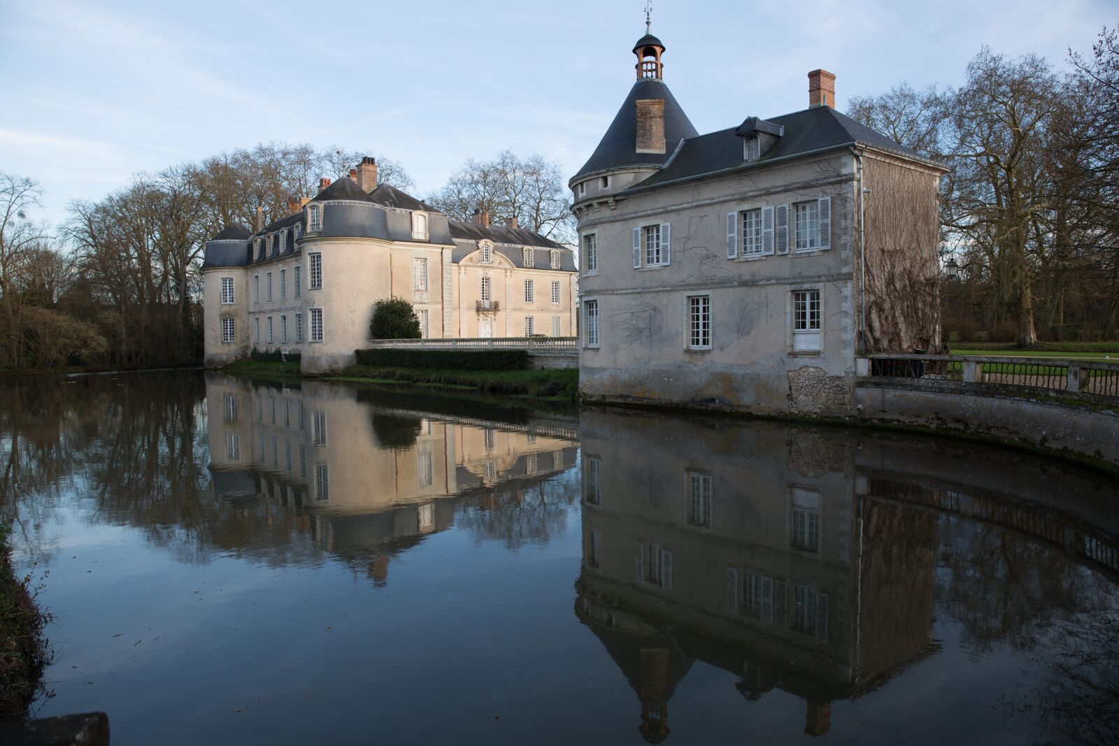 Canon EF 24-70mm F2.8L II USM sample photo. Castle of malicorne, sarthe photography
