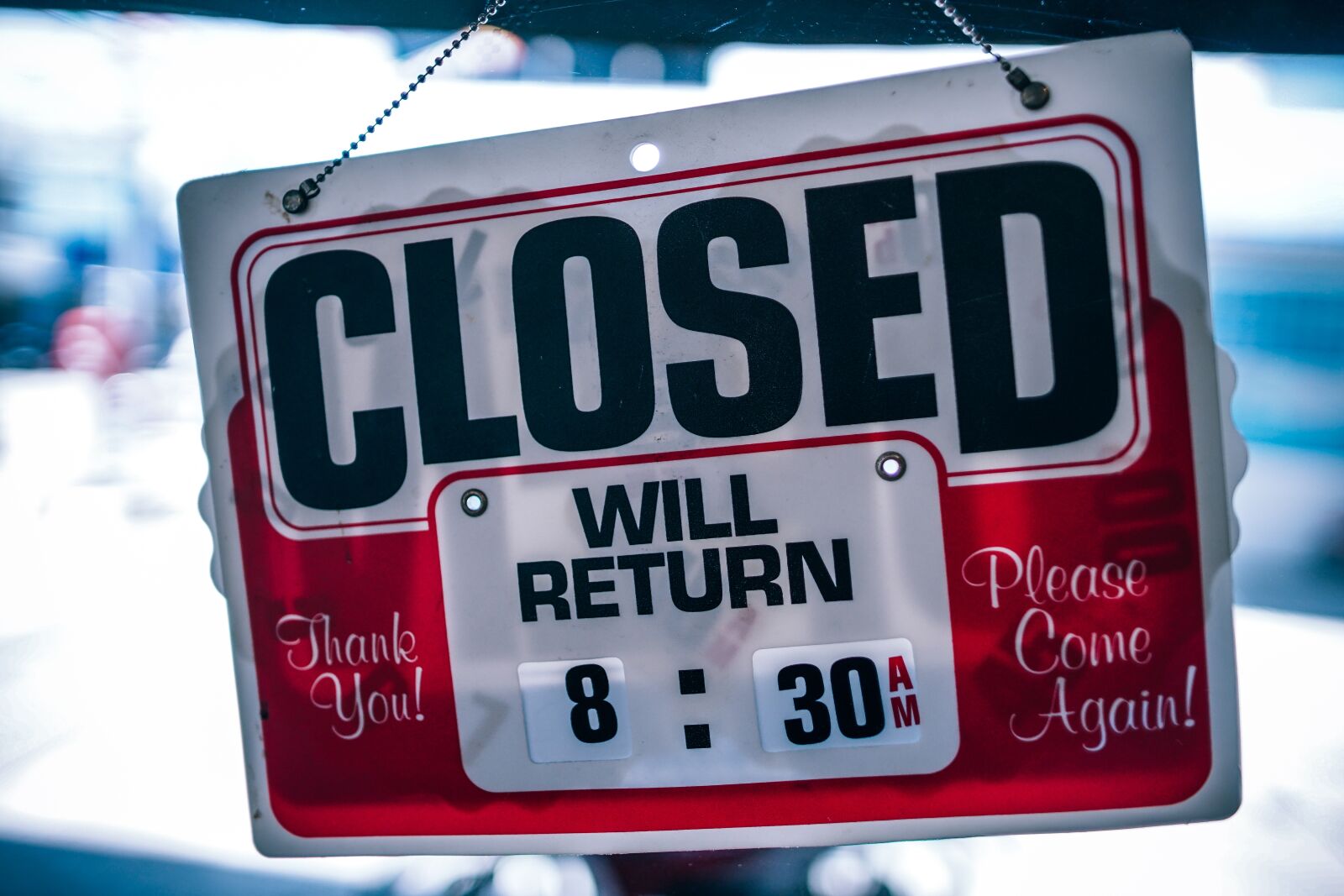Sony a7 II sample photo. Business, clock, closed photography