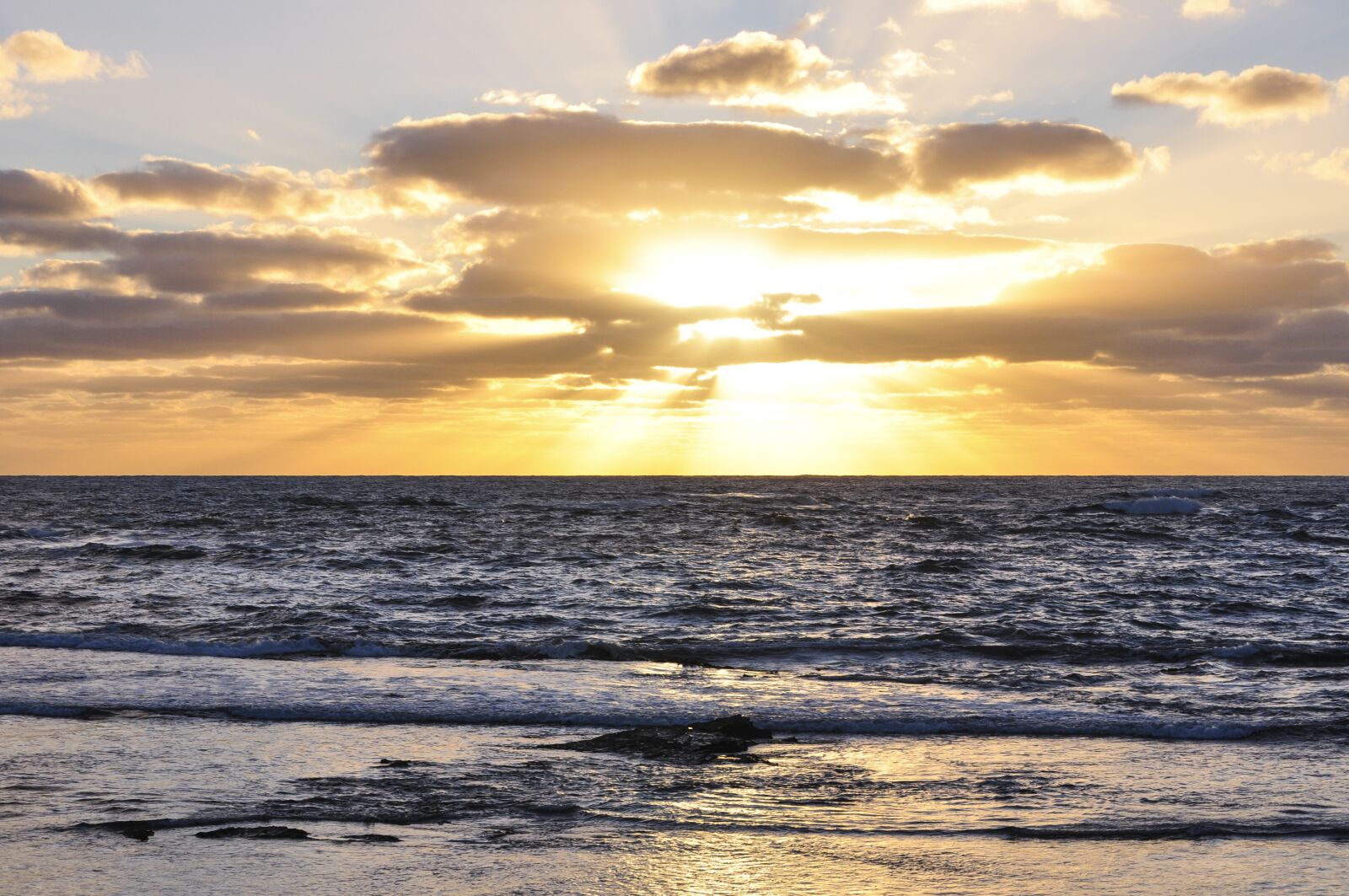 Nikon D90 sample photo. Water, sunset, nature photography