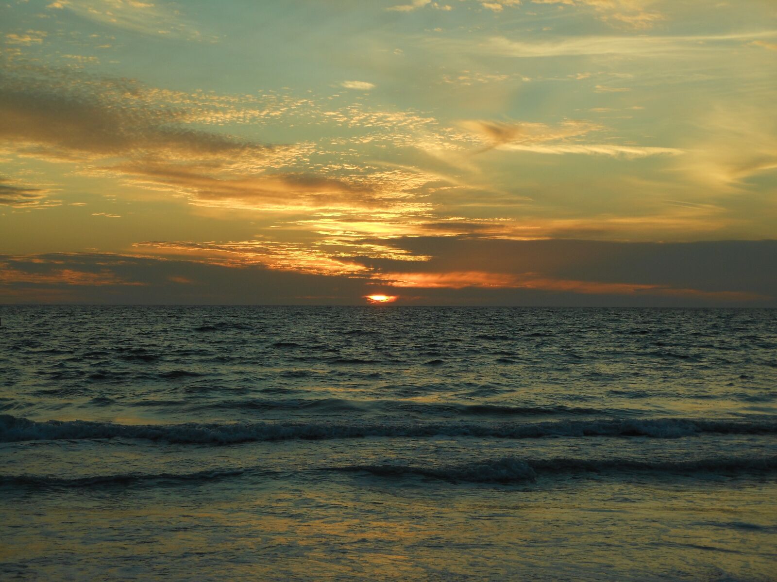 Nikon Coolpix S6200 sample photo. Sunset, nature, dawn photography