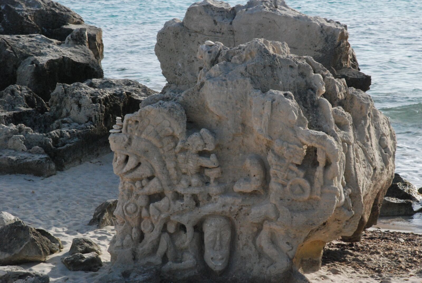 Nikon D80 sample photo. Rock art, ibiza, beach photography