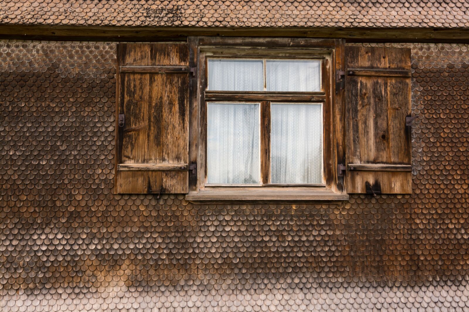 Nikon D7100 sample photo. Window, allgäu, facade photography