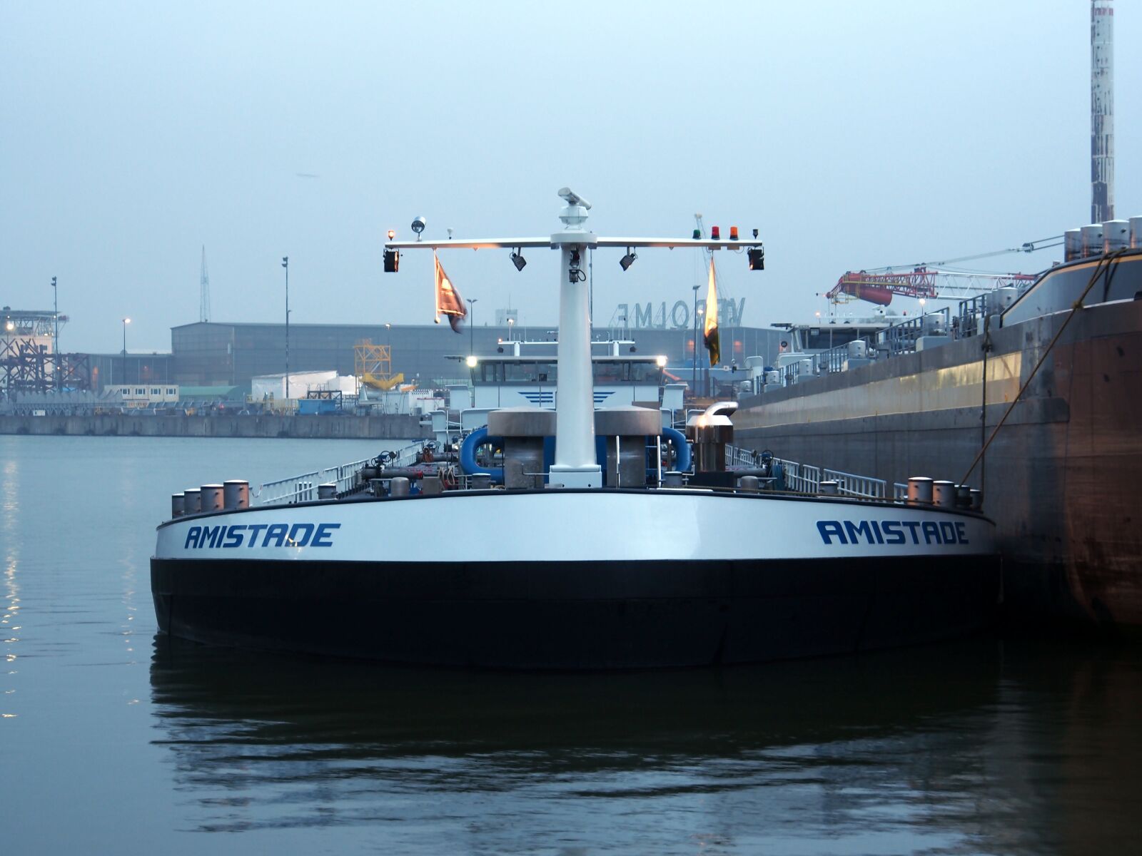 OLYMPUS M.12-50mm F3.5-6.3 sample photo. Amistade, ship, rotterdam photography
