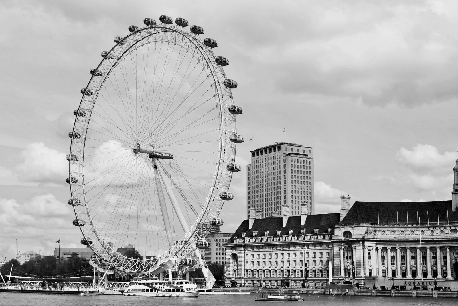 Canon EOS 600D (Rebel EOS T3i / EOS Kiss X5) sample photo. London eye, london, thames photography