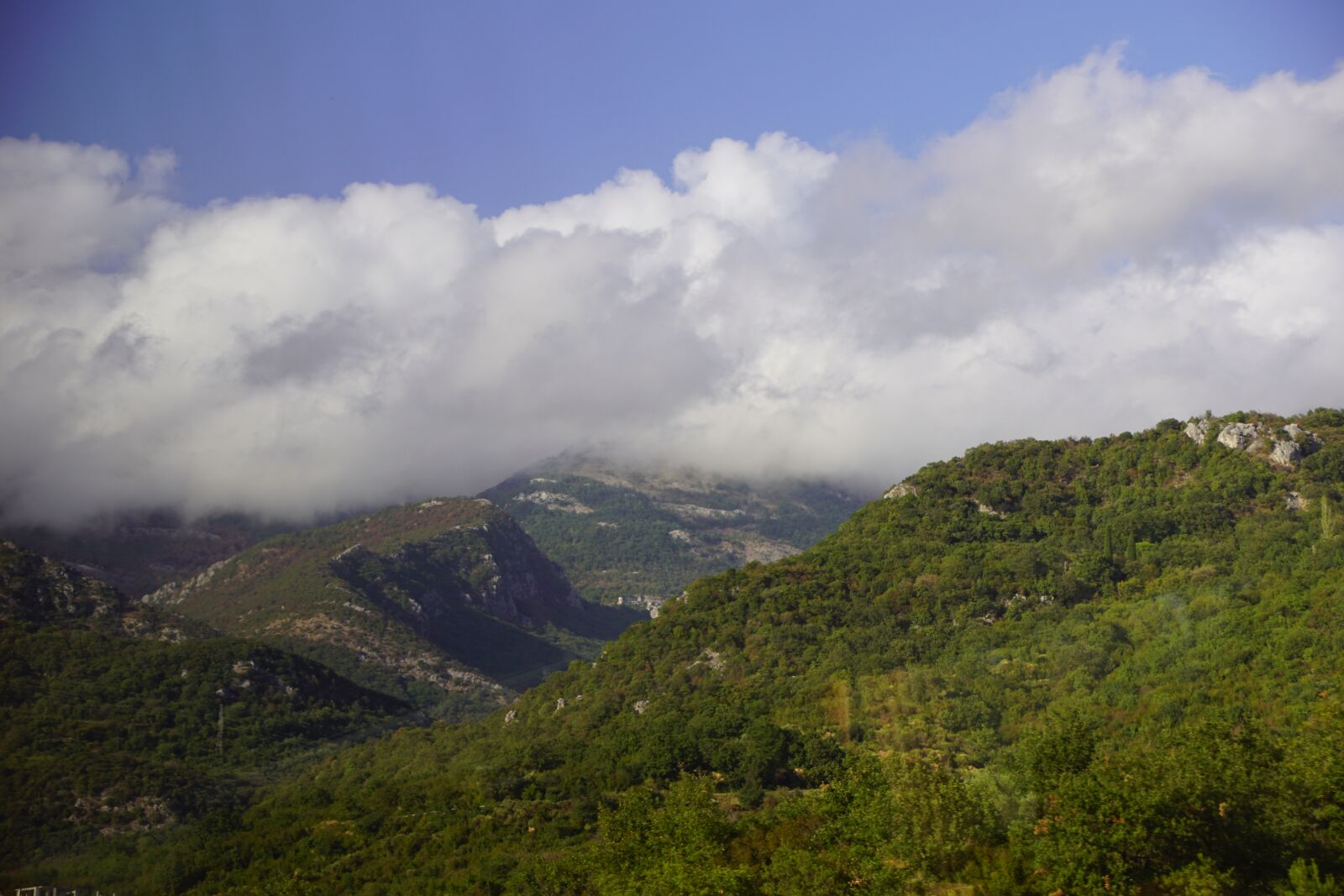 Sony SLT-A68 + Sony DT 18-200mm F3.5-6.3 sample photo. Montenegro, travel, nature photography