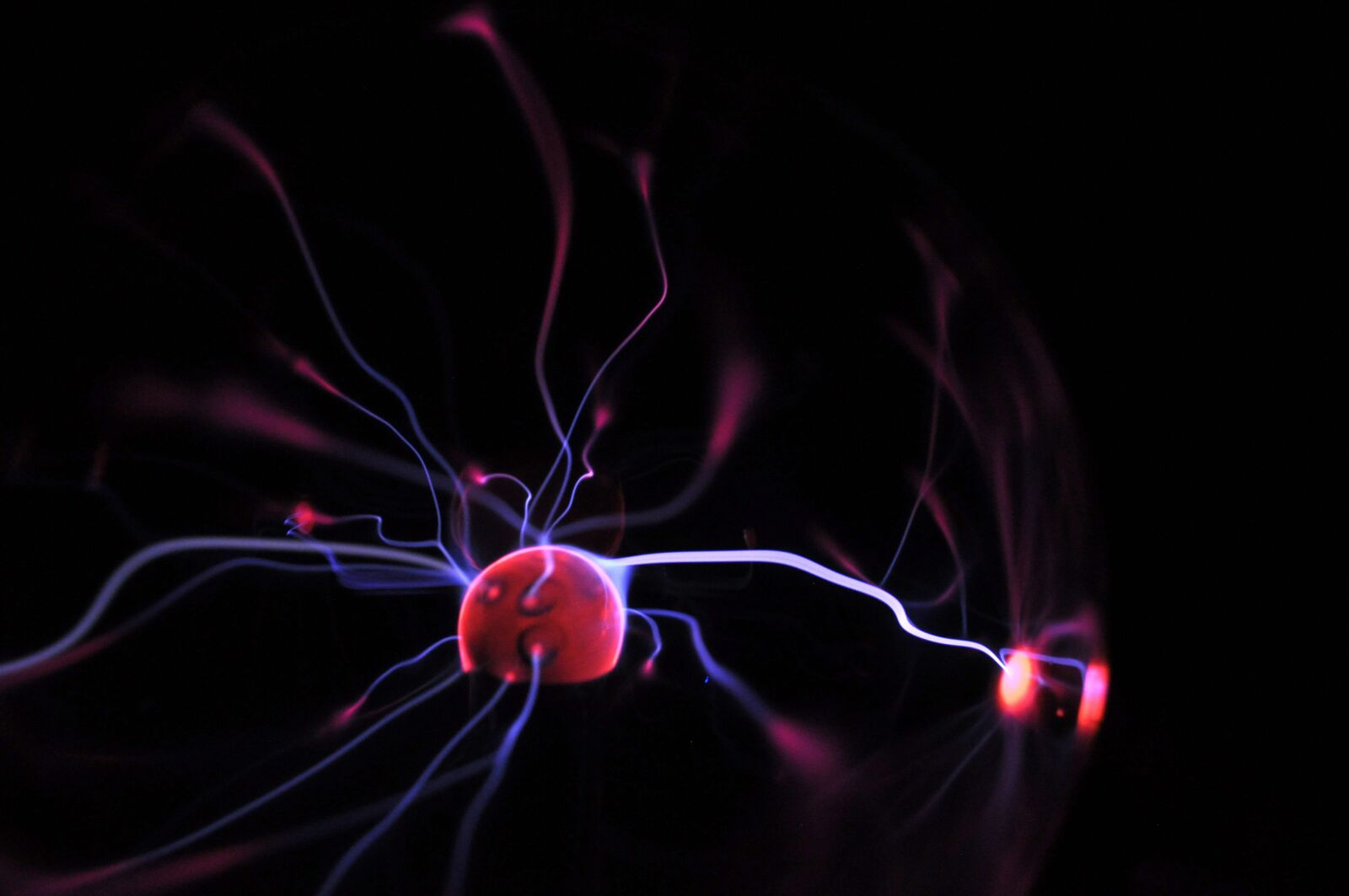 Nikon D5000 sample photo. Electricity, science, energy photography