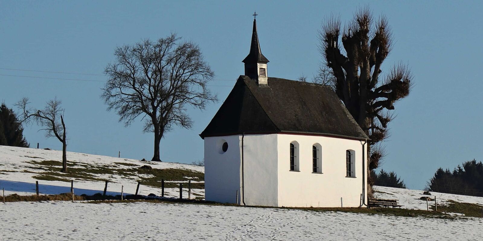 Canon EOS 80D sample photo. Religion, architecture, church, blue photography