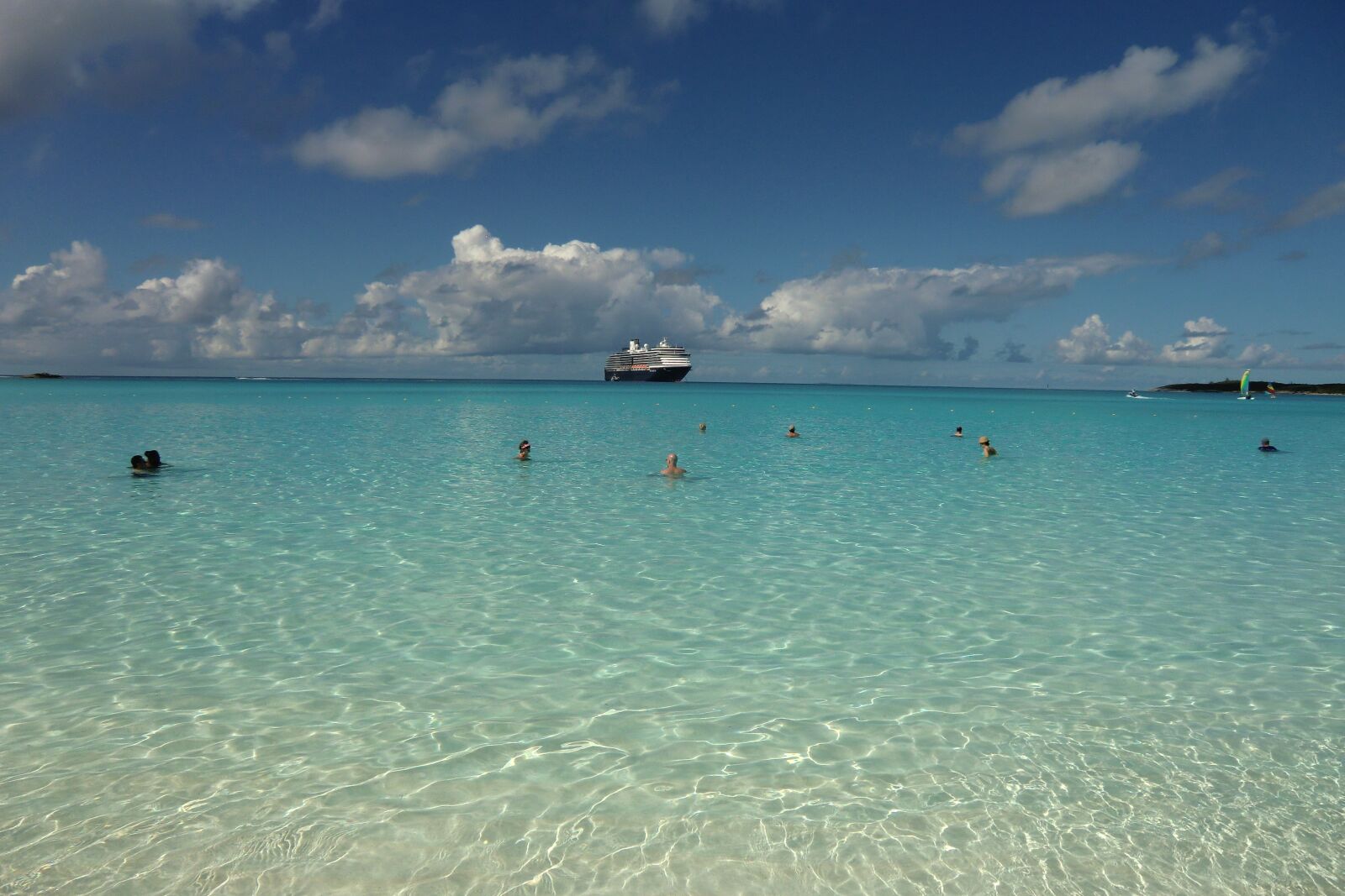CASIO EX-H15 sample photo. Caribbean, beach, summer photography