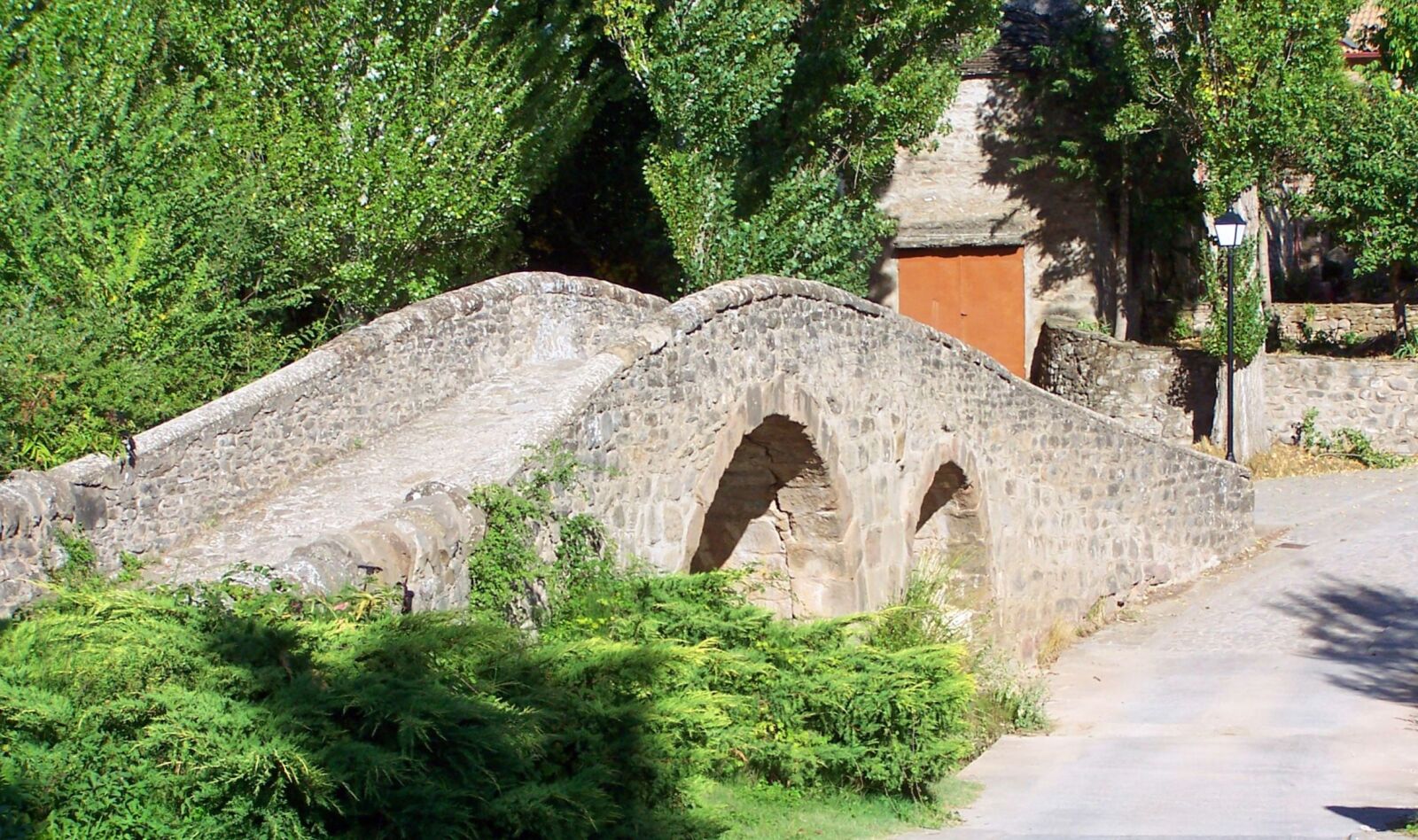 Kodak Z740 ZOOM DIGITAL CAMERA sample photo. Old bridge, bridge, stone photography