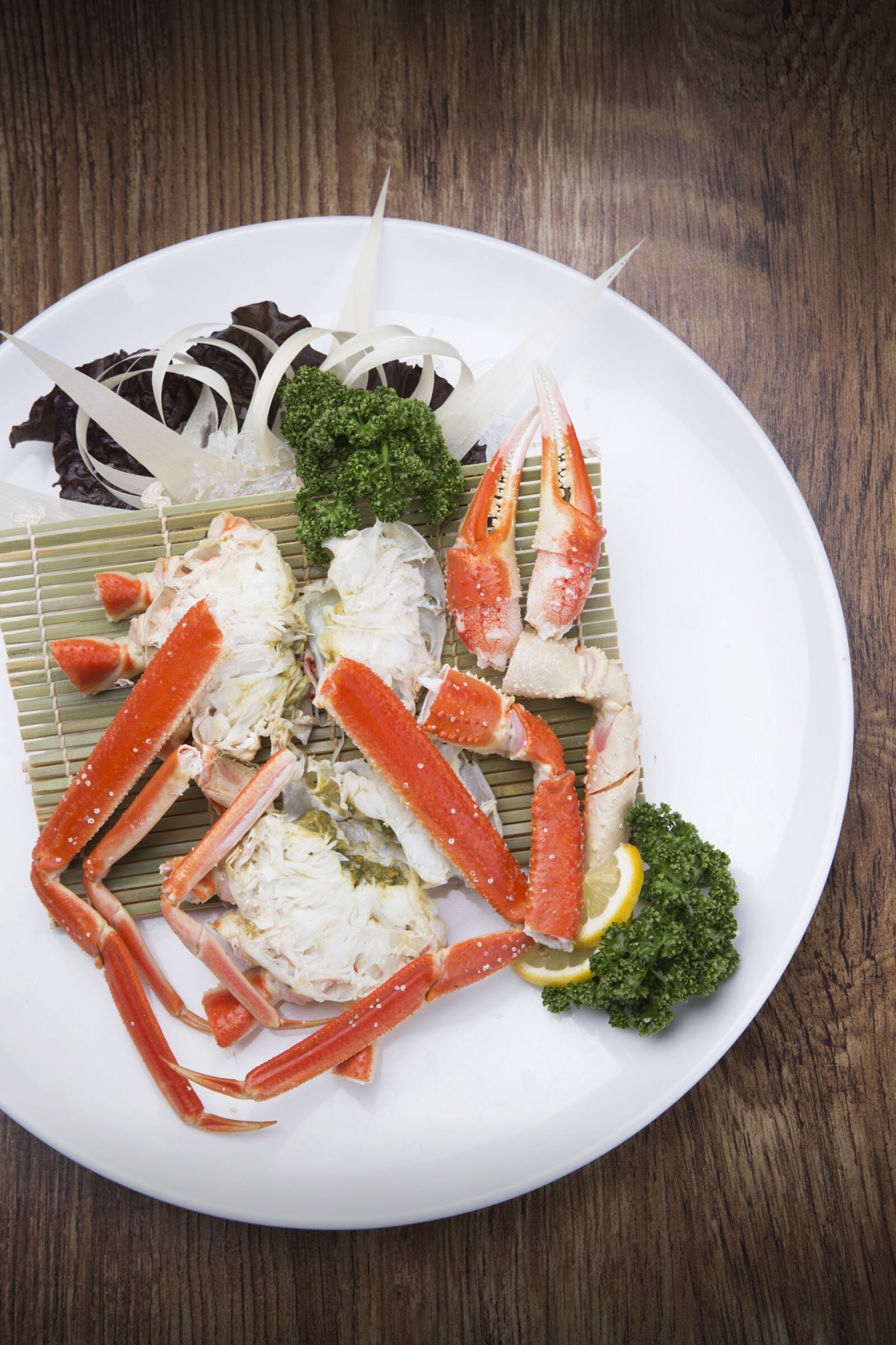 Canon EOS 6D + Canon EF 24-70mm F2.8L USM sample photo. Snow crab, self-restraint up photography