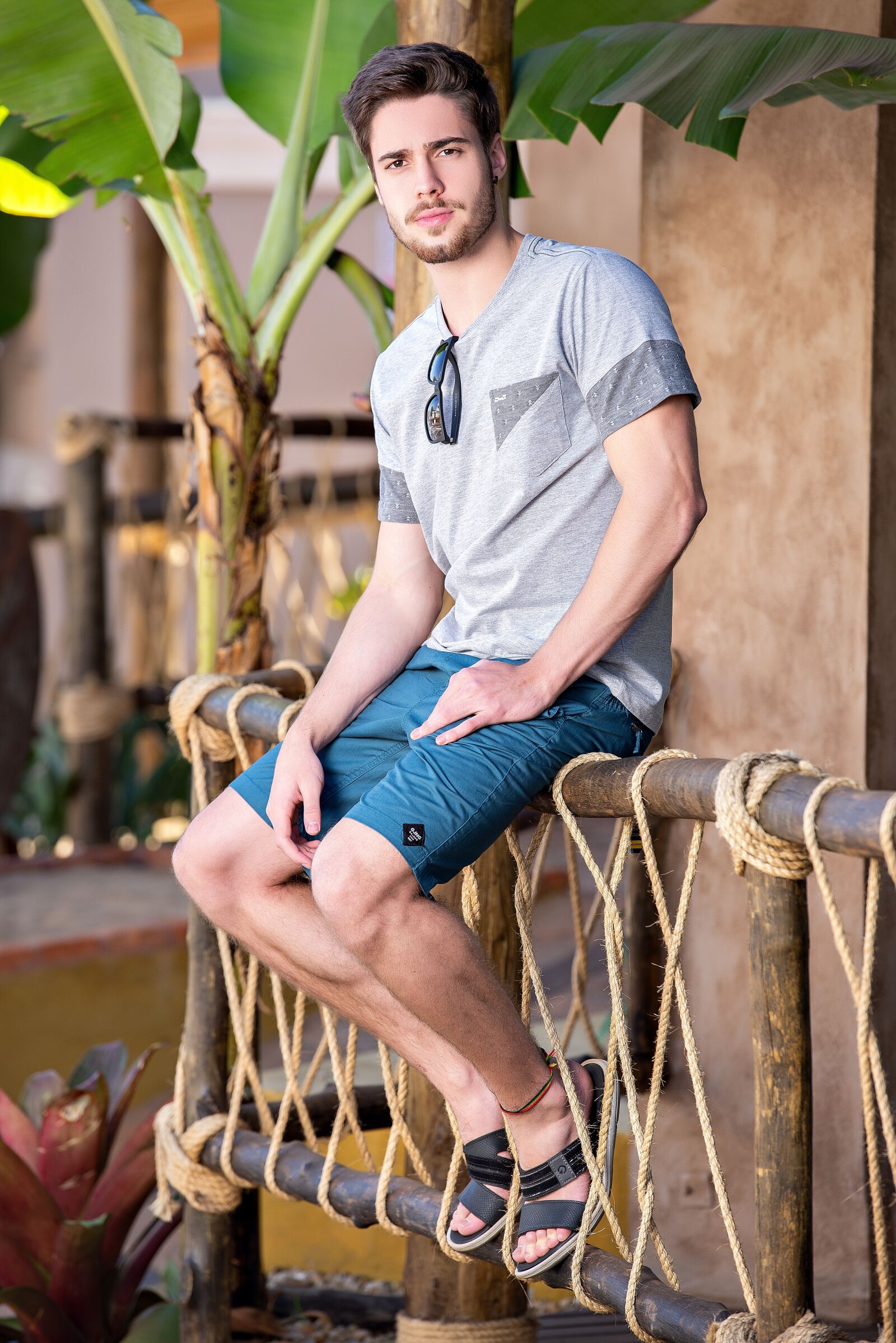 Nikon D600 sample photo. Glasses, t-shirt, man photography
