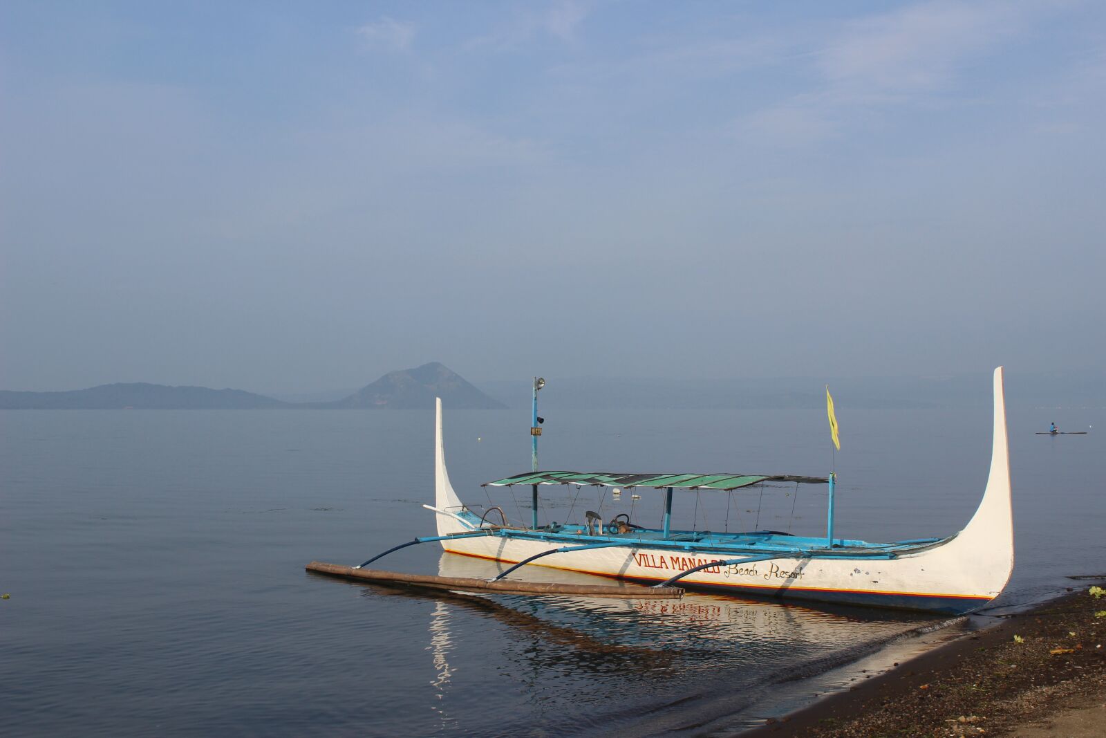 Canon EOS 600D (Rebel EOS T3i / EOS Kiss X5) sample photo. Boat, sea, ocean photography