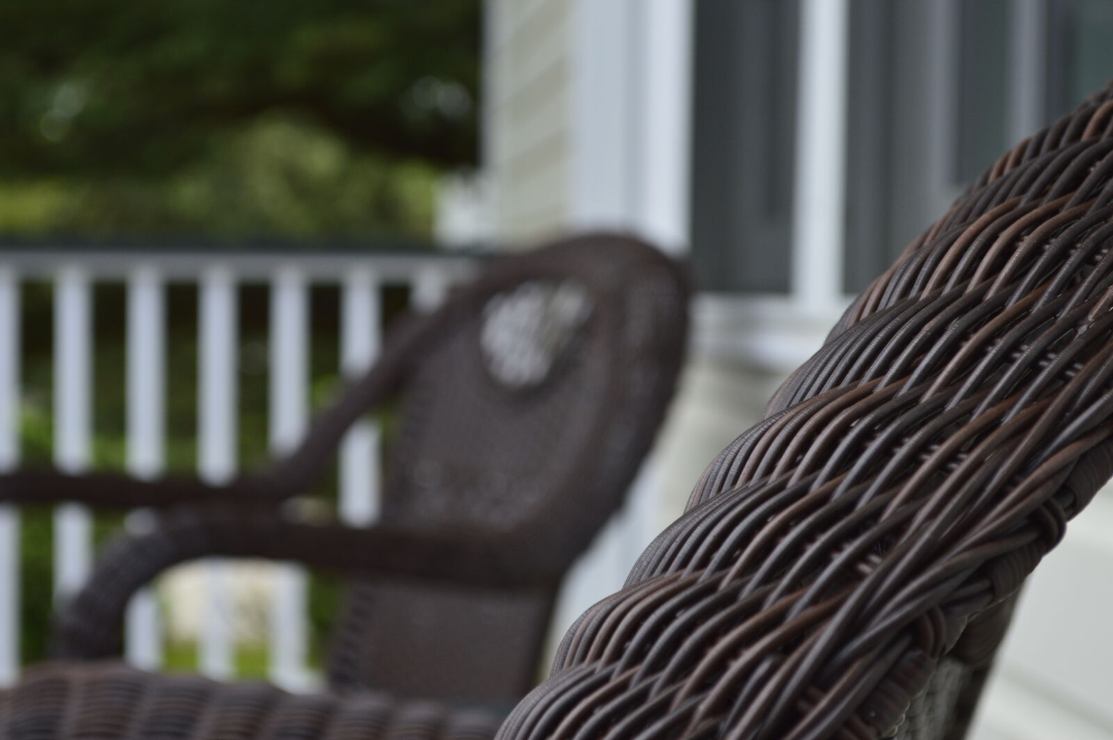 Nikon D3200 sample photo. Brown, chairs, calm, chairs photography