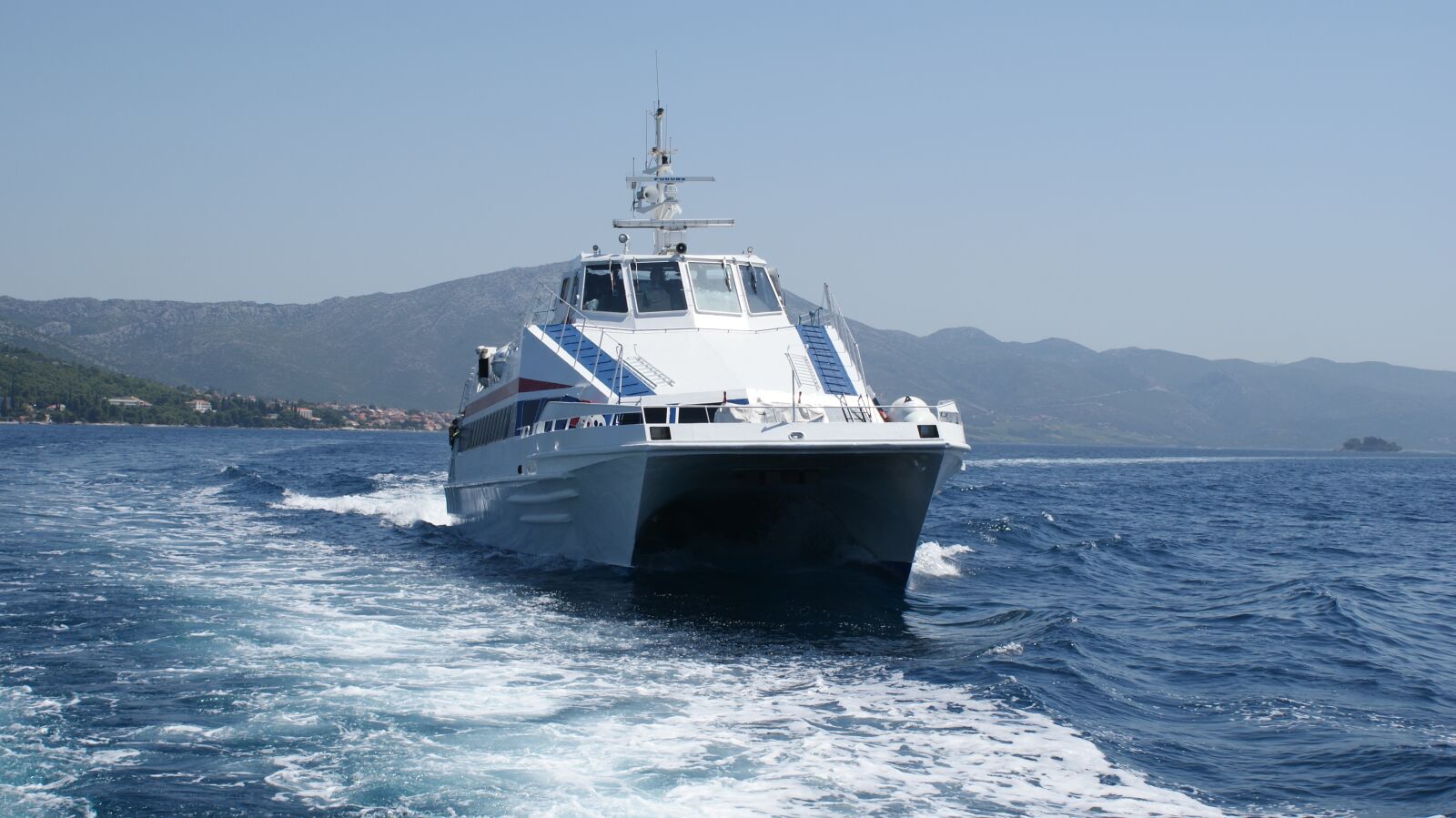 Sony Alpha DSLR-A200 sample photo. Sea, yacht, holidays photography