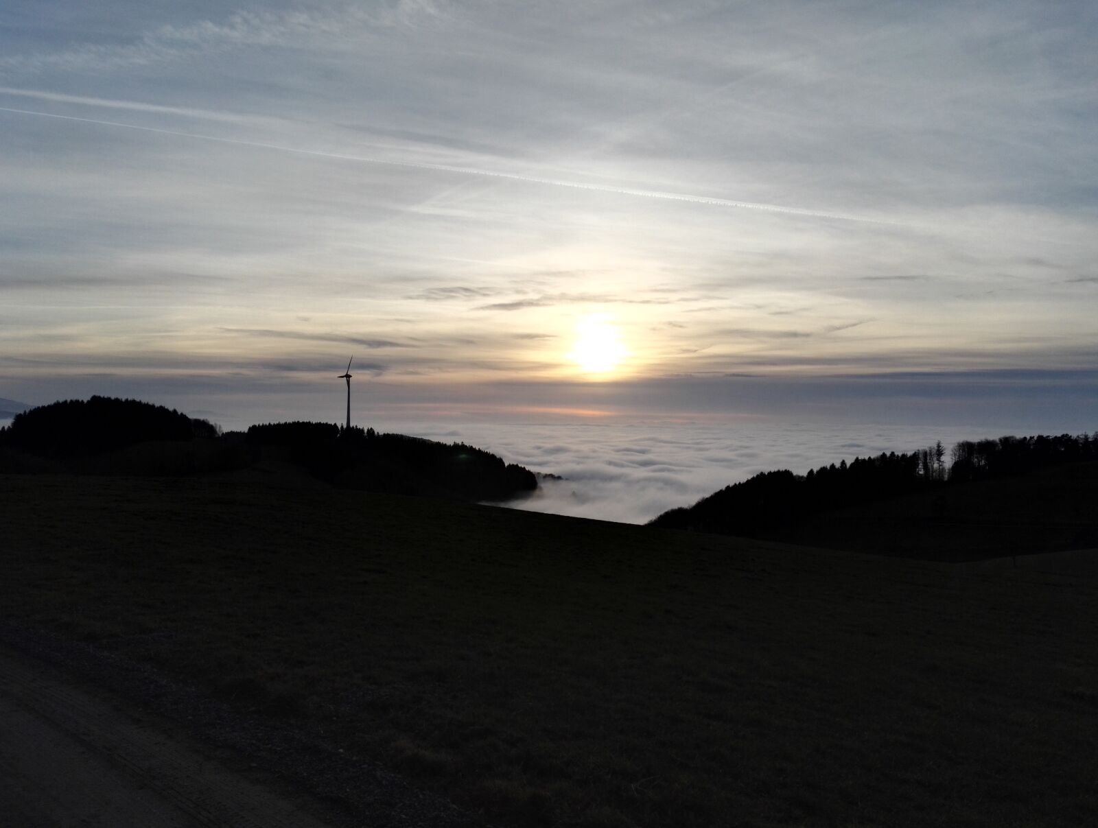 HUAWEI Honor 7 sample photo. Sunset, fog, pinwheel photography
