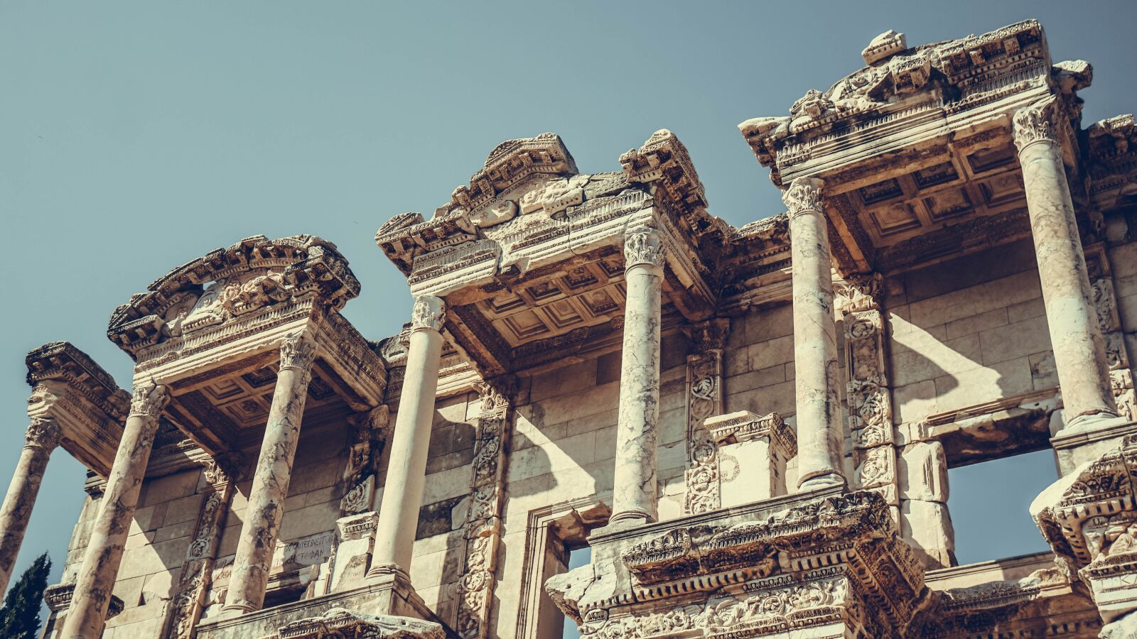 Sony a6000 + Sony Vario-Tessar T* E 16-70mm F4 ZA OSS sample photo. Turkey, hilt, the ruins photography