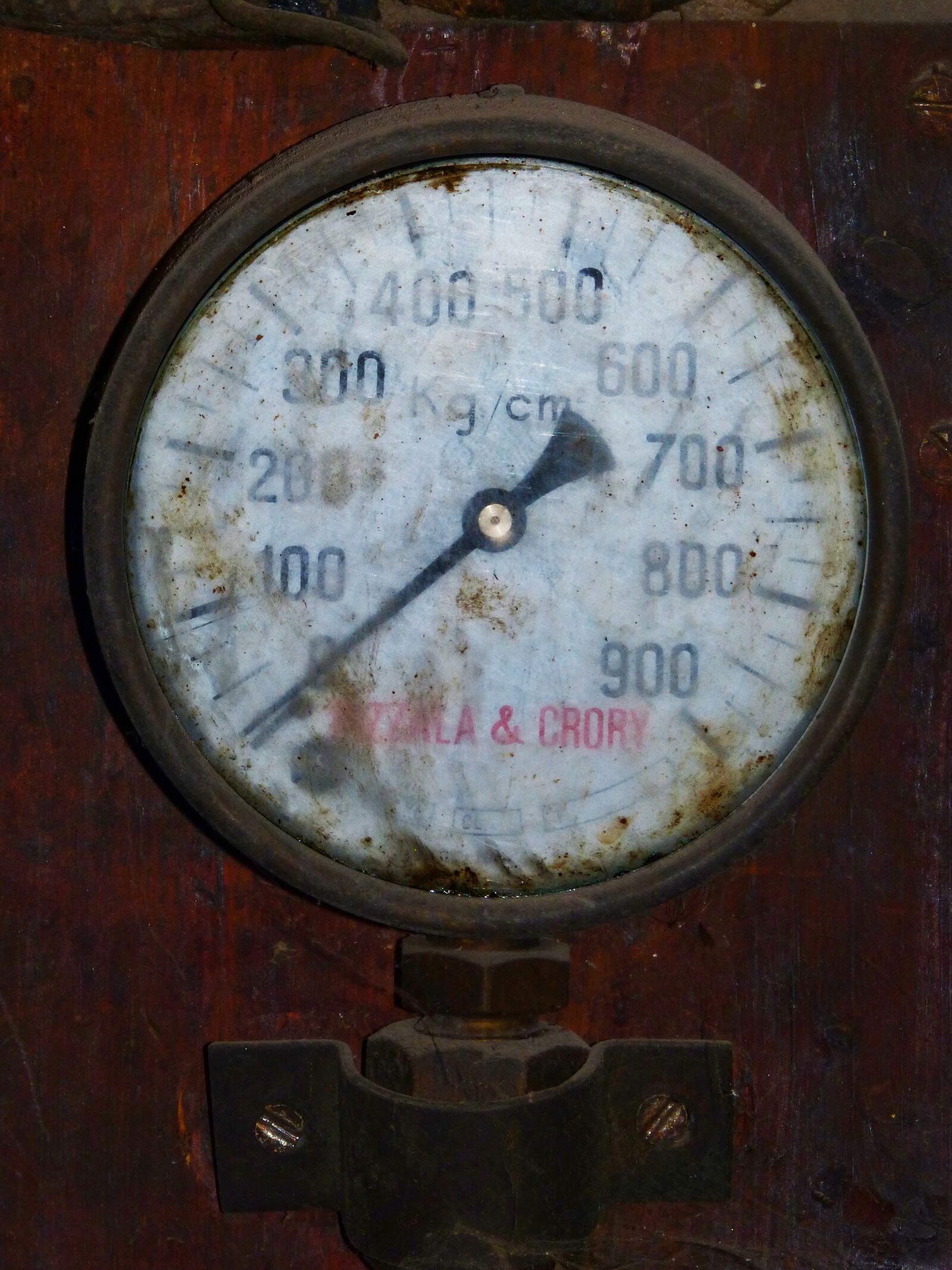 Panasonic DMC-FZ62 sample photo. Pressure gauge, indicator, pressure photography