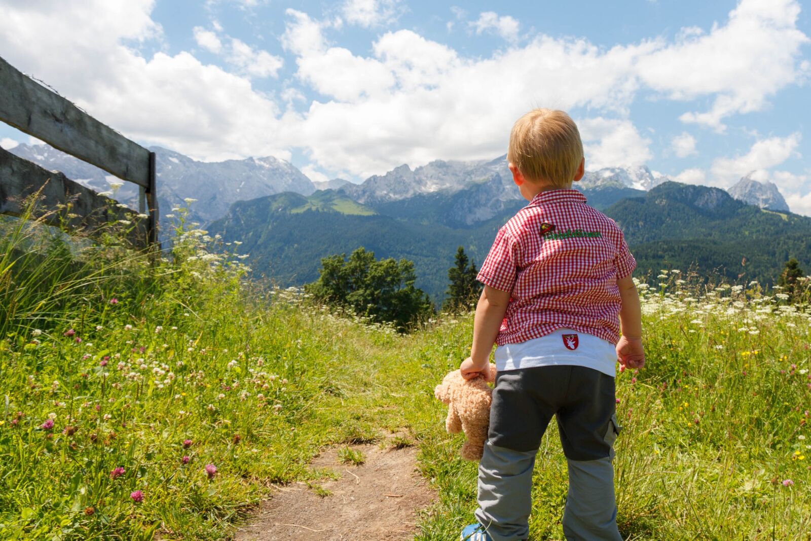 Canon EOS 7D sample photo. Summit, summit stormer, alpine photography
