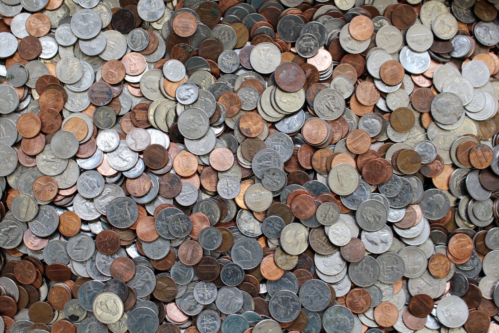 Canon EOS 100D (EOS Rebel SL1 / EOS Kiss X7) sample photo. Coins, currency, money photography