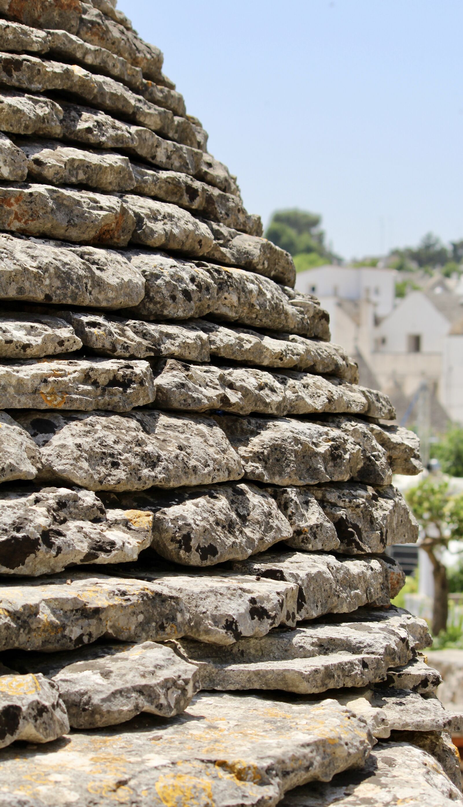 Canon EOS 1200D (EOS Rebel T5 / EOS Kiss X70 / EOS Hi) sample photo. Trulli, stone, roof photography
