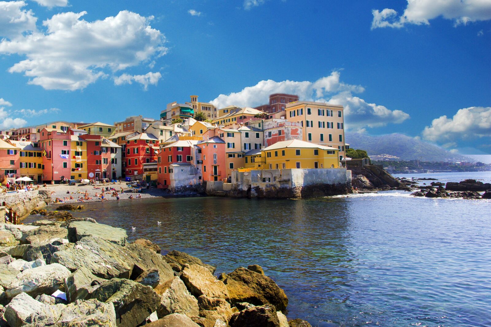 Canon EOS 550D (EOS Rebel T2i / EOS Kiss X4) sample photo. Genoa, boccadasse, landscape photography