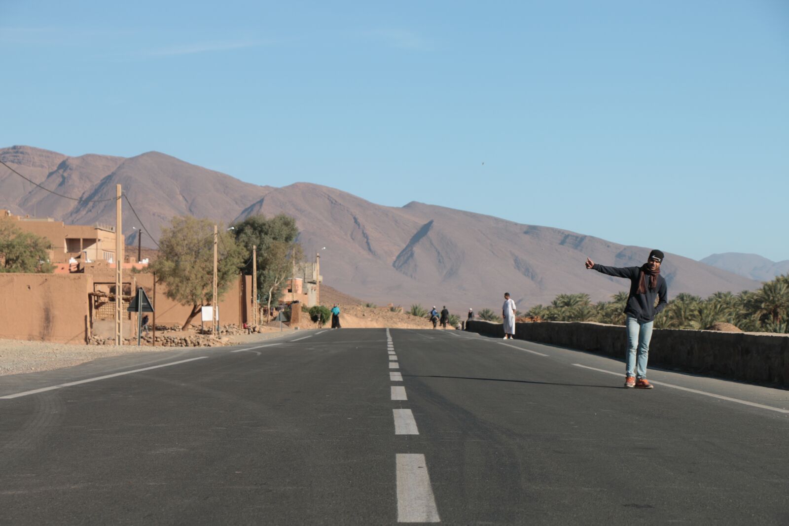 Canon EOS 70D sample photo. Morocco, africa, tracker photography