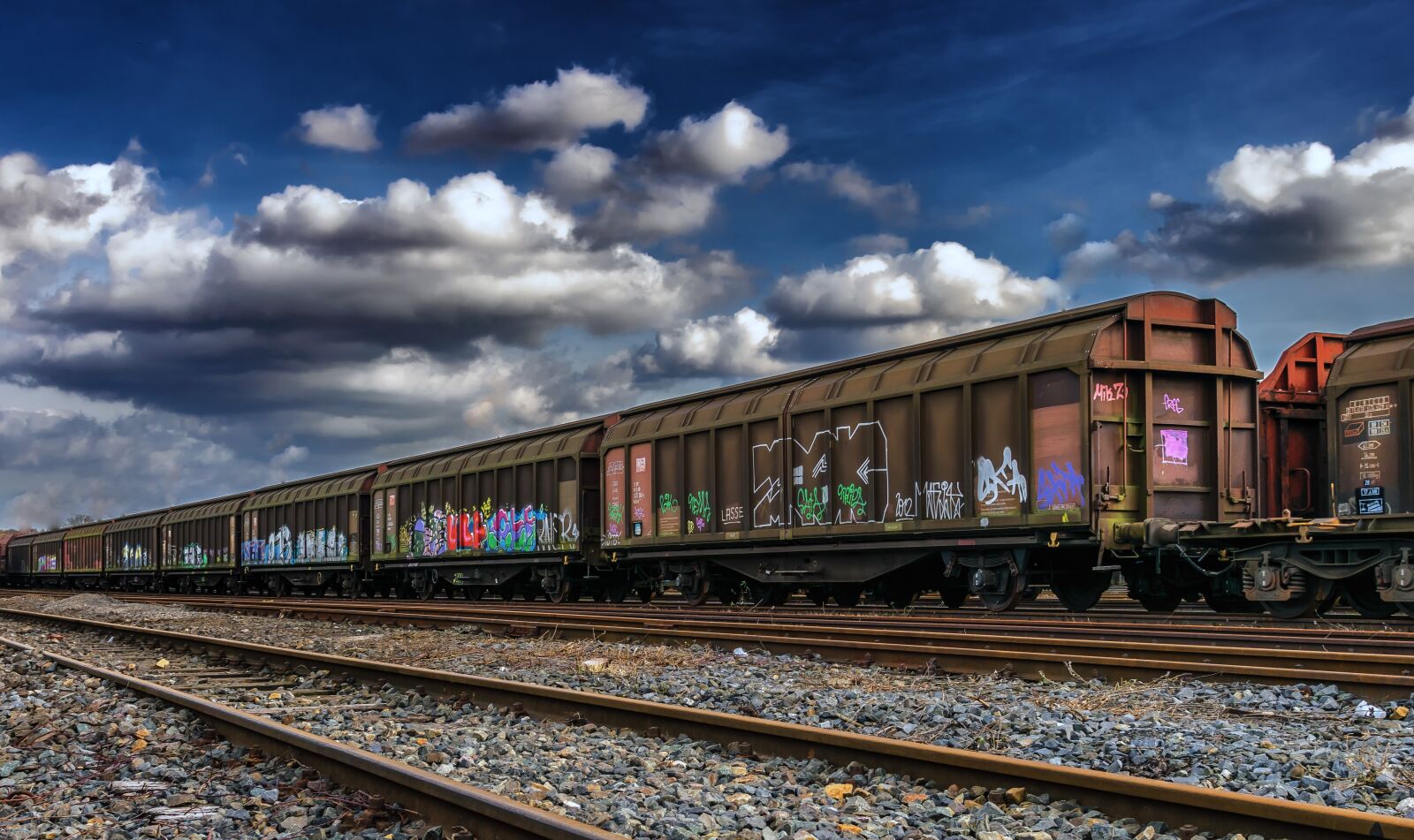 Nikon D3300 sample photo. Wagon, goods, railway station photography