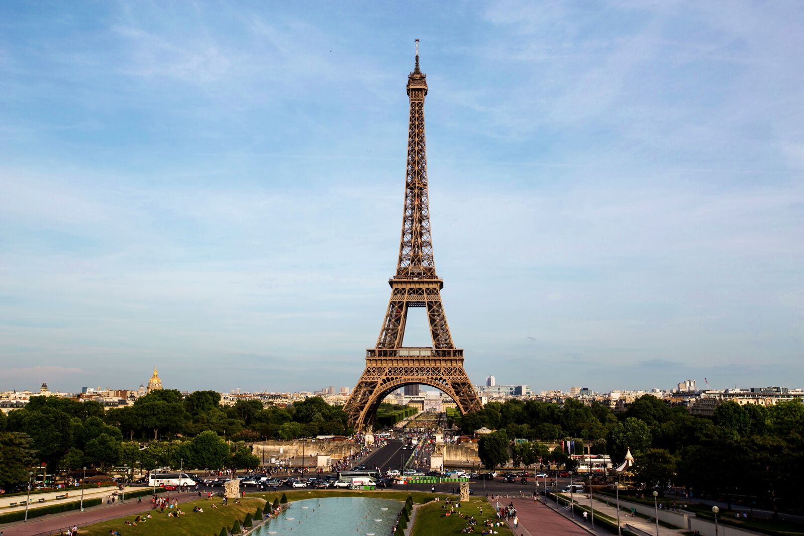 Canon EF 16-35mm F2.8L II USM sample photo. Paris, eiffel tower, postcard photography