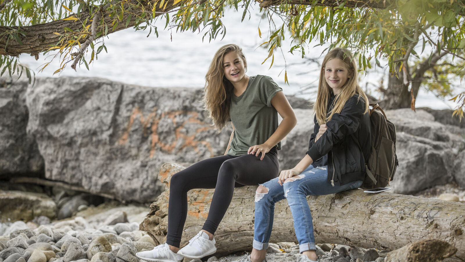 Canon EOS 5D Mark III sample photo. 2, women, sitting, on photography