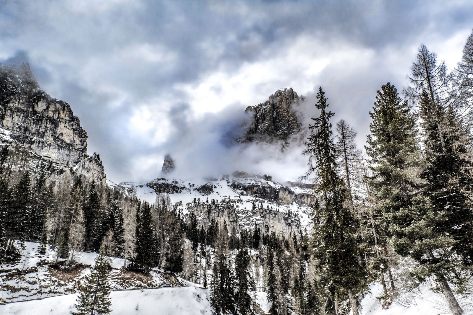 Nikon D5200 sample photo. Italy, dolomites, mountain photography