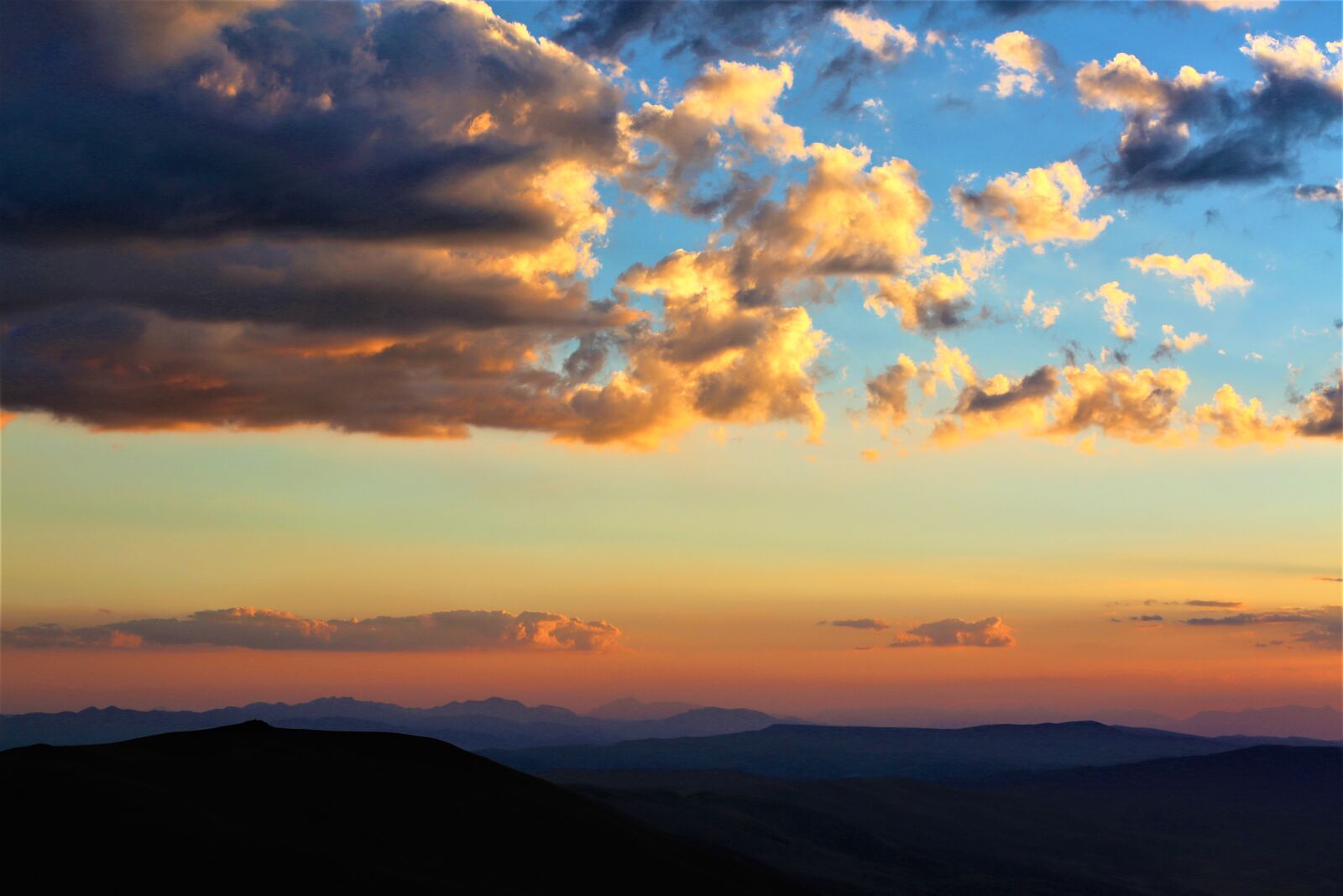 Canon EF 70-300mm F4-5.6L IS USM sample photo. In the evening, sunset photography
