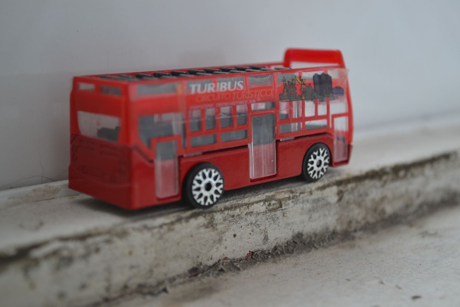 Nikon D3100 sample photo. Turibus, truck, tourism photography