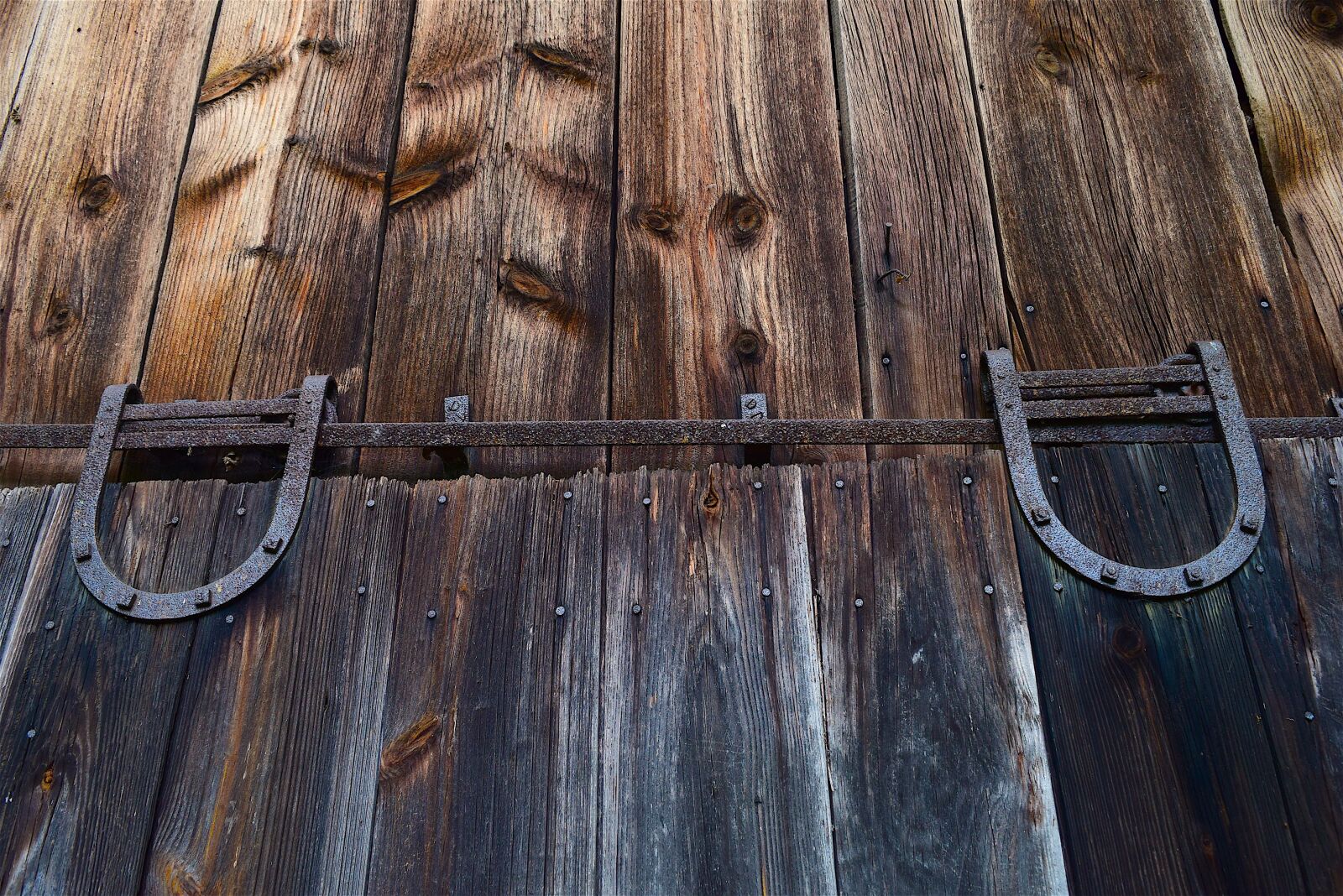 Nikon D3300 sample photo. Wooden, wall, rustic photography