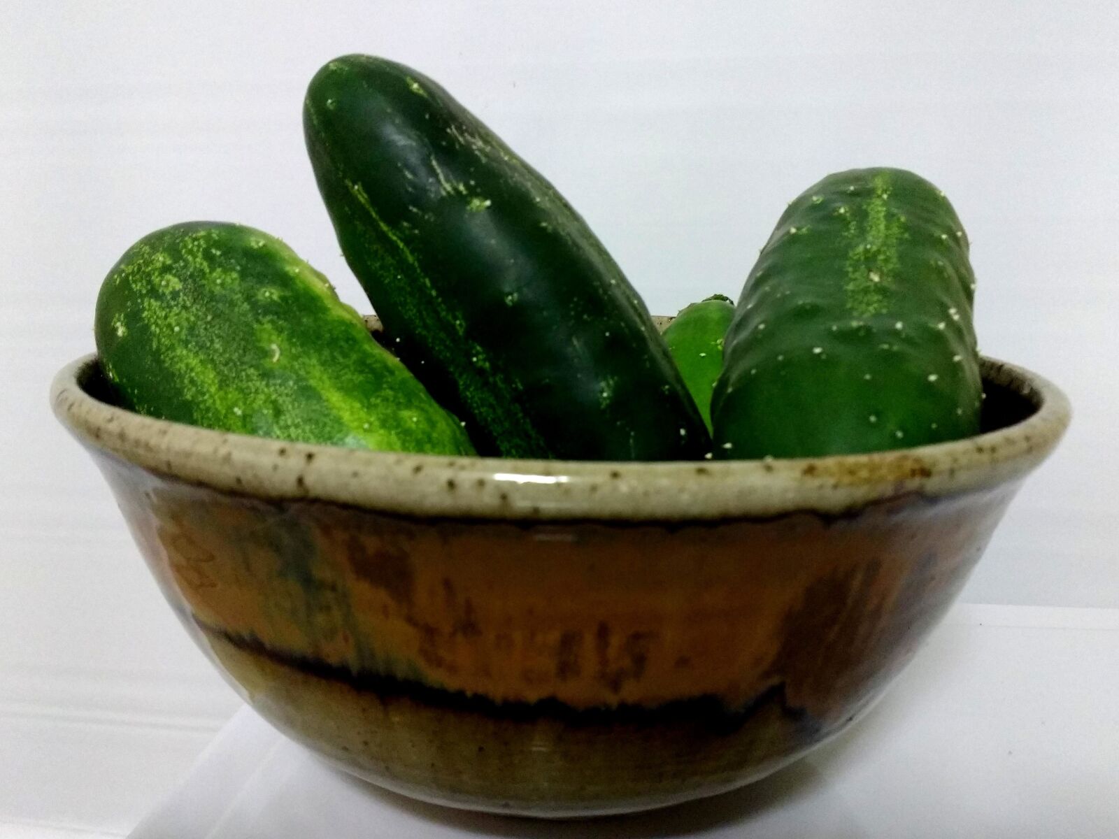 Motorola MotoG3 sample photo. Bowl, cucumbers, vegetable photography