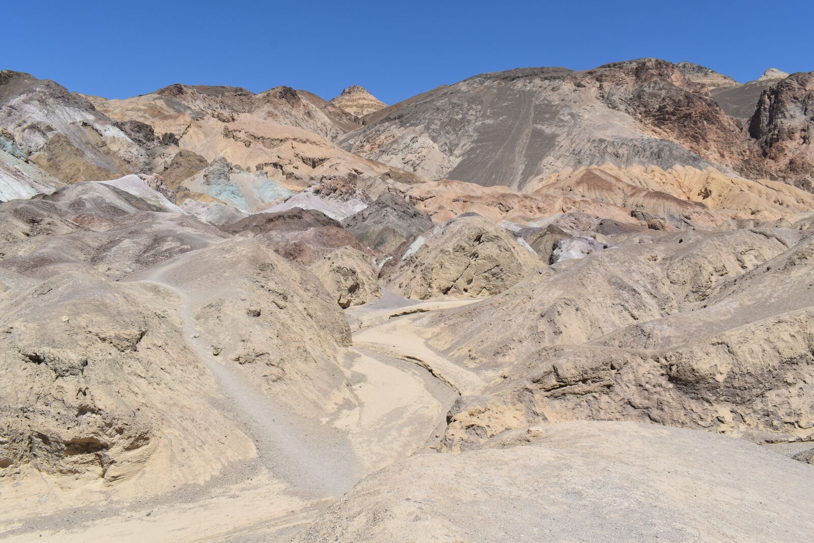 Nikon D5600 sample photo. Desert, rocks, colors photography