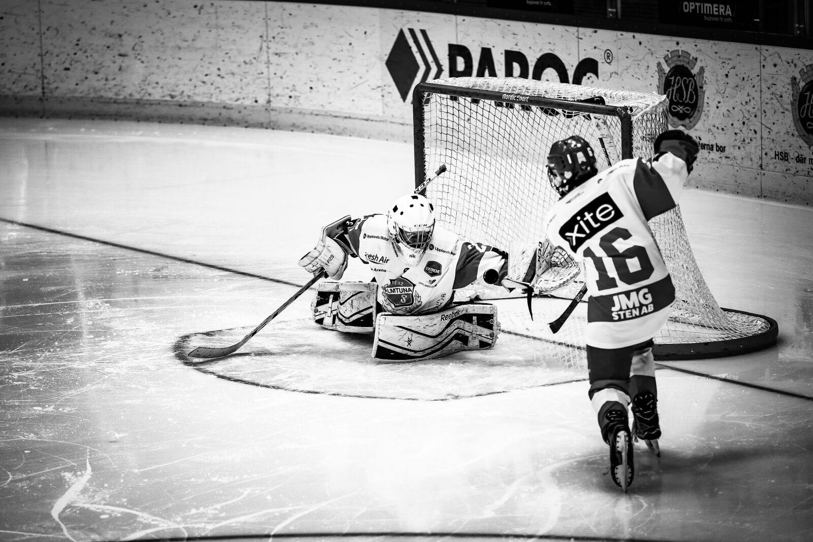 Canon EOS 5D Mark III sample photo. Ice hockey, hockey, ice photography